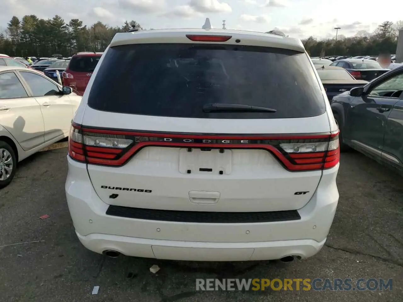 6 Photograph of a damaged car 1C4RDJDG6KC560163 DODGE DURANGO 2019
