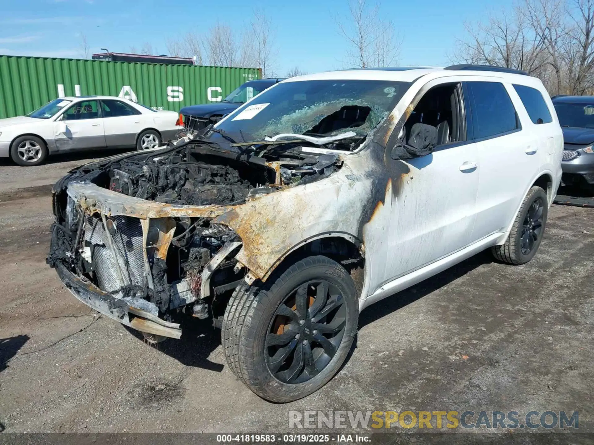 2 Photograph of a damaged car 1C4RDJDG6KC561006 DODGE DURANGO 2019