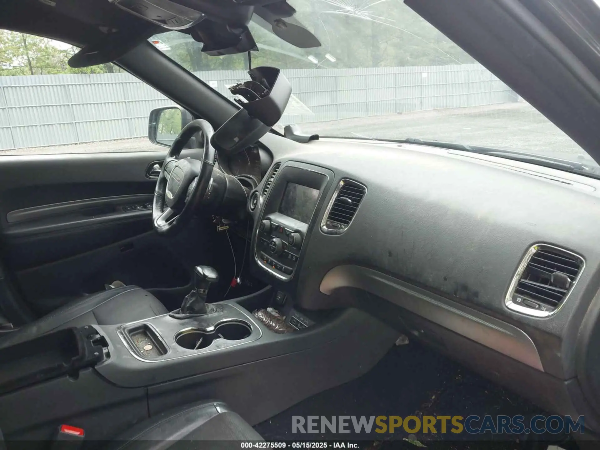 5 Photograph of a damaged car 1C4RDJDG6KC770441 DODGE DURANGO 2019