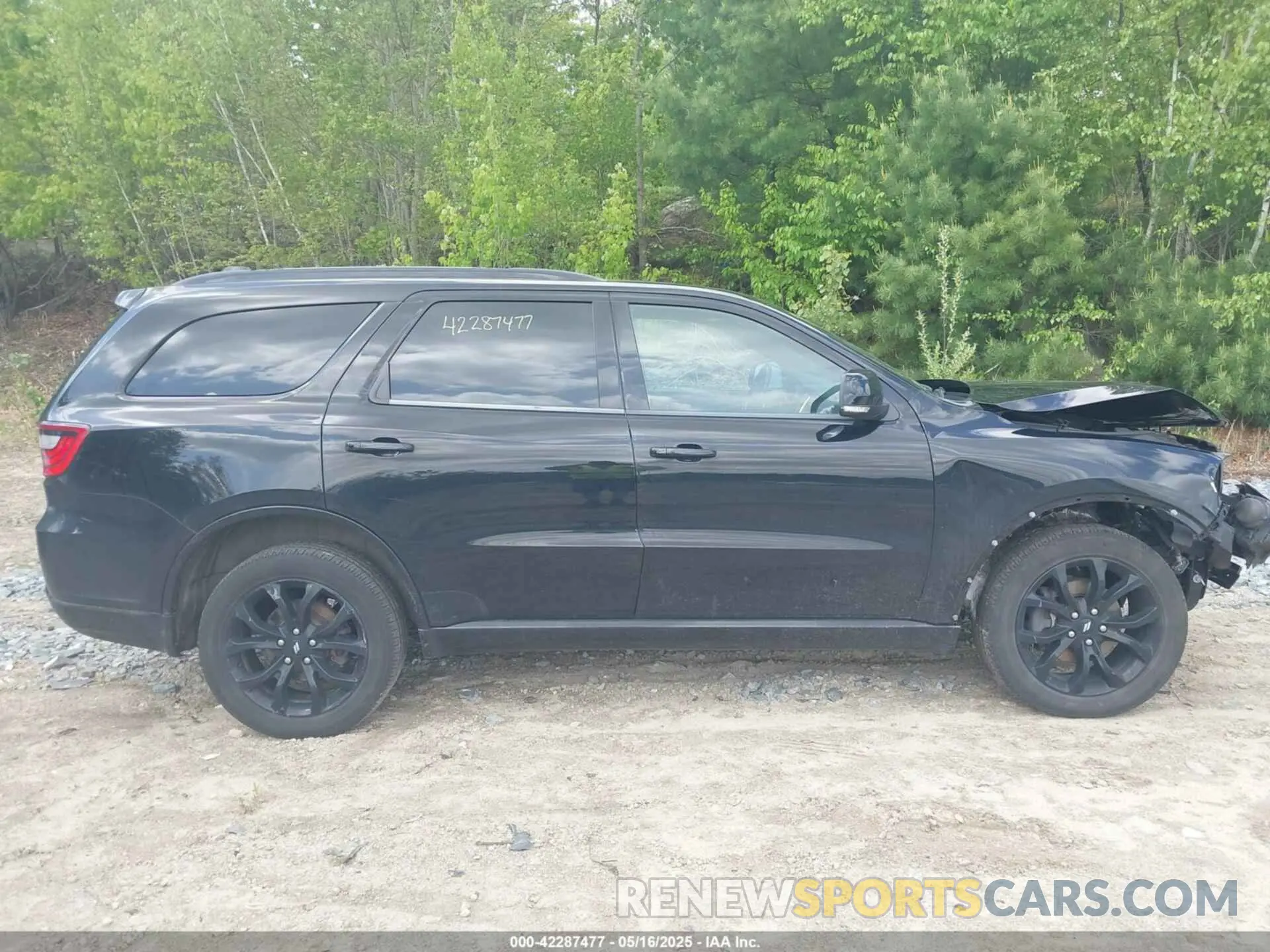 14 Photograph of a damaged car 1C4RDJDG6KC807035 DODGE DURANGO 2019