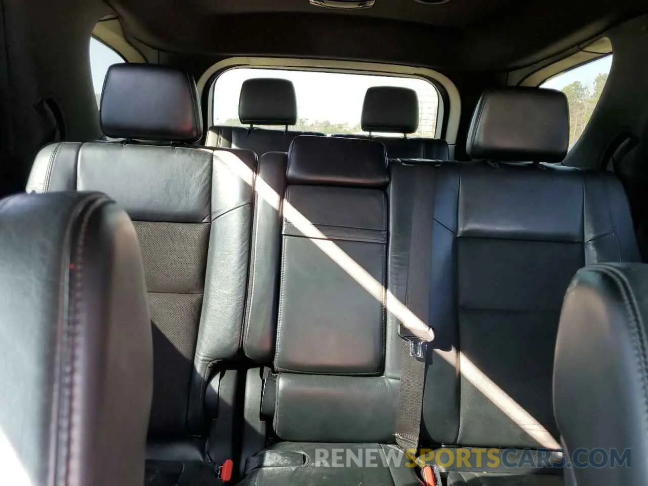 10 Photograph of a damaged car 1C4RDJDG7KC559667 DODGE DURANGO 2019