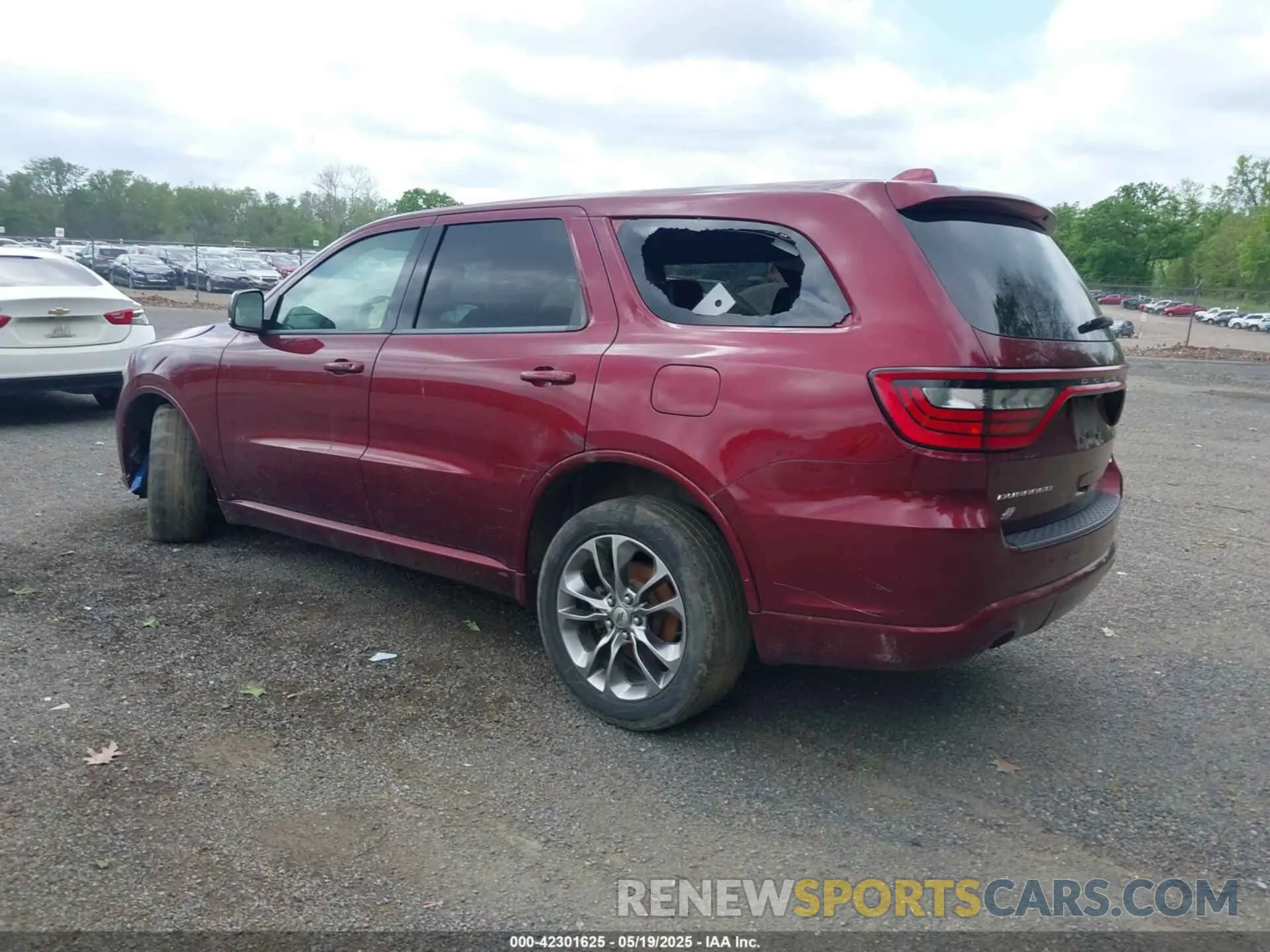3 Photograph of a damaged car 1C4RDJDG7KC770349 DODGE DURANGO 2019