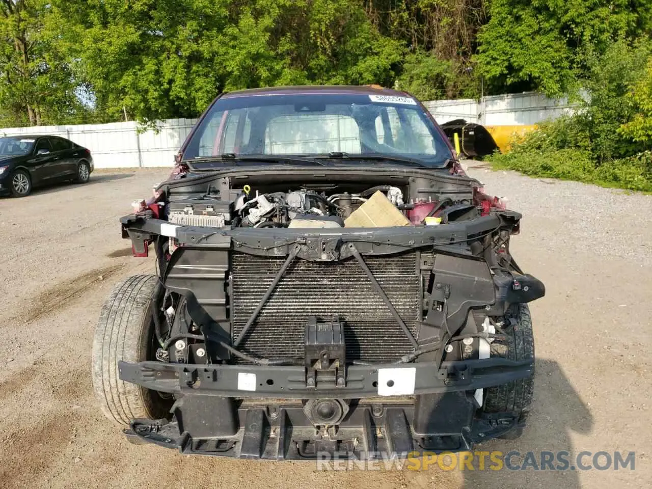5 Photograph of a damaged car 1C4RDJDG9KC647653 DODGE DURANGO 2019