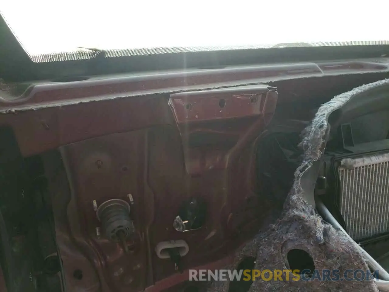 9 Photograph of a damaged car 1C4RDJDG9KC647653 DODGE DURANGO 2019