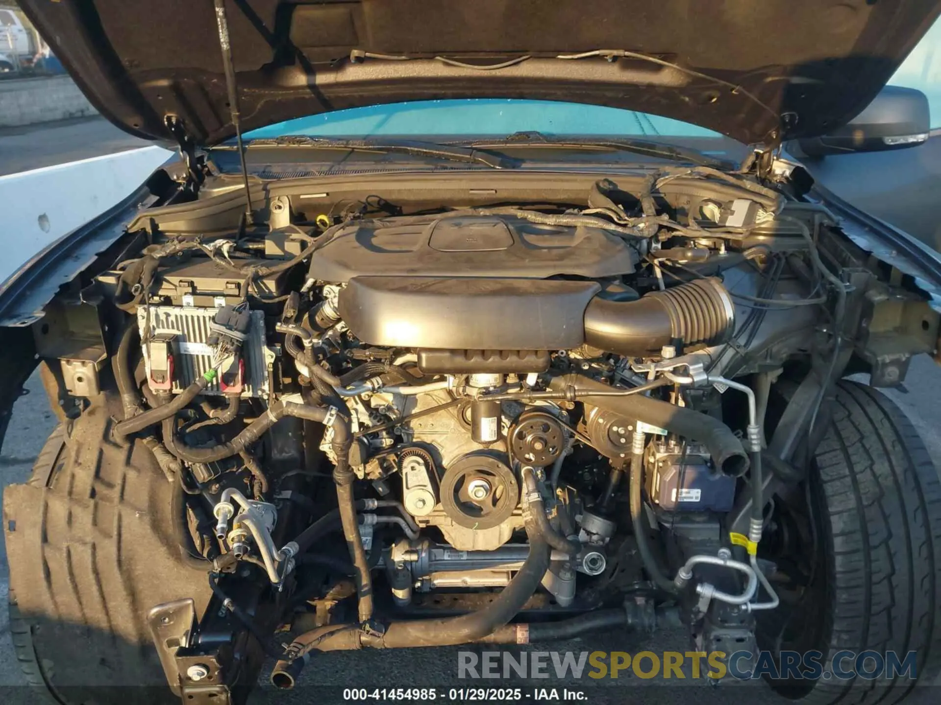 10 Photograph of a damaged car 1C4RDJDG9KC770353 DODGE DURANGO 2019