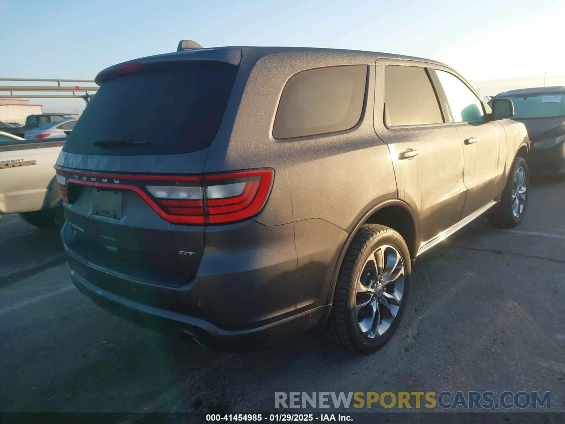 4 Photograph of a damaged car 1C4RDJDG9KC770353 DODGE DURANGO 2019