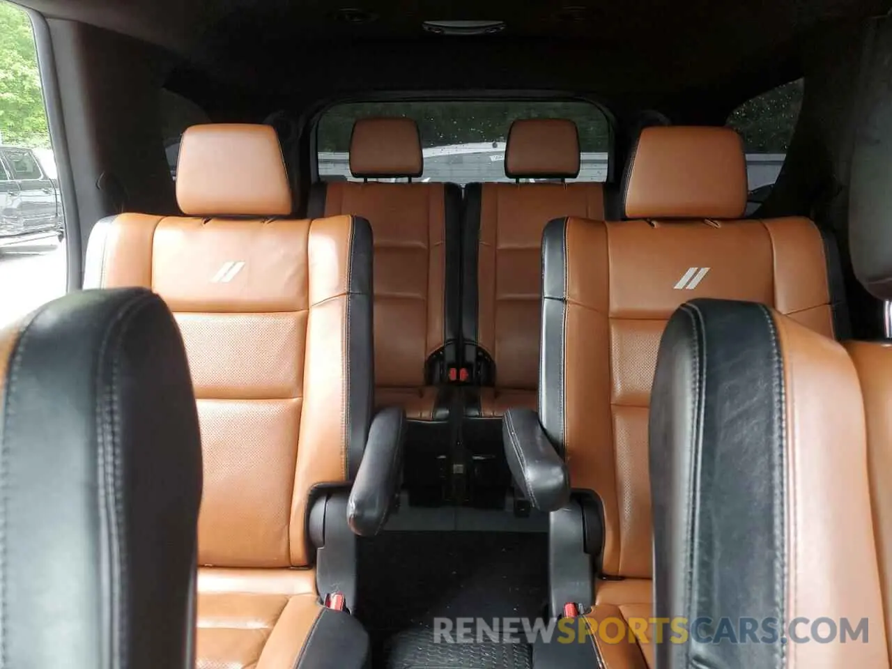10 Photograph of a damaged car 1C4RDJEG0KC764357 DODGE DURANGO 2019