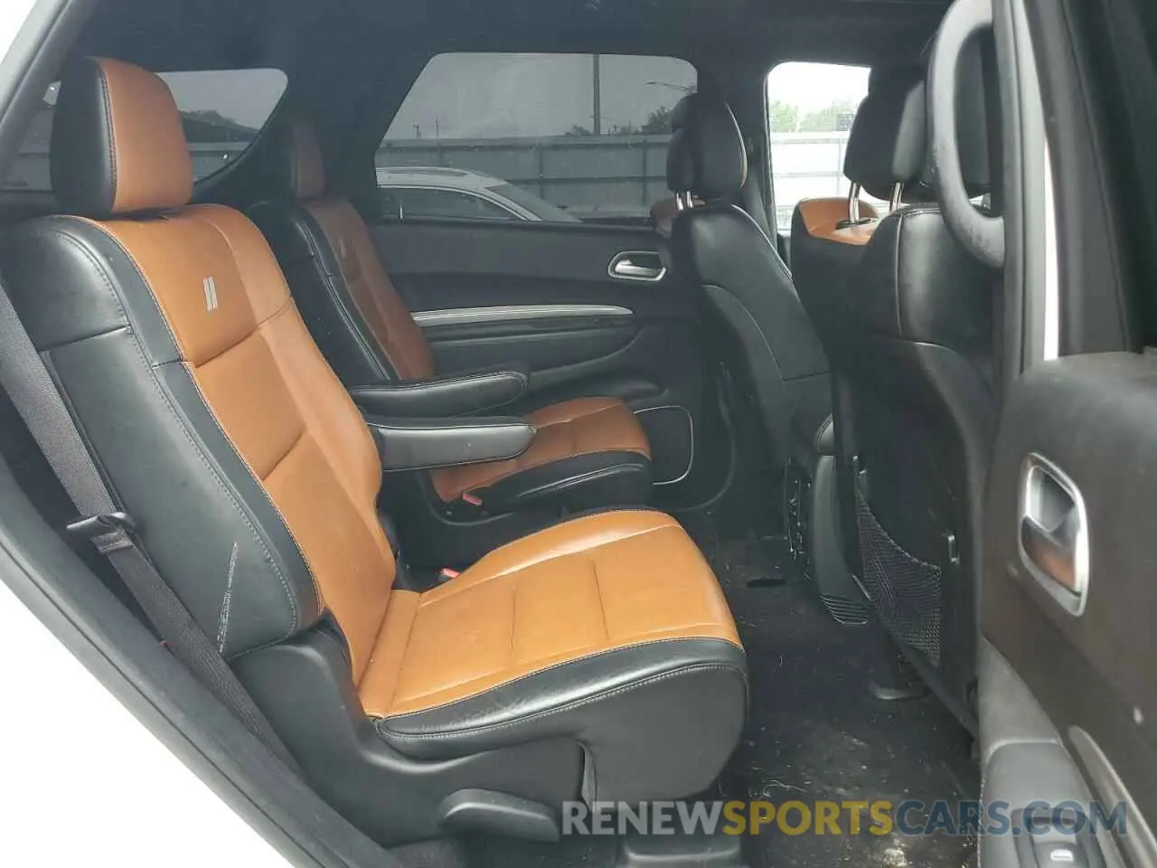 11 Photograph of a damaged car 1C4RDJEG0KC764357 DODGE DURANGO 2019