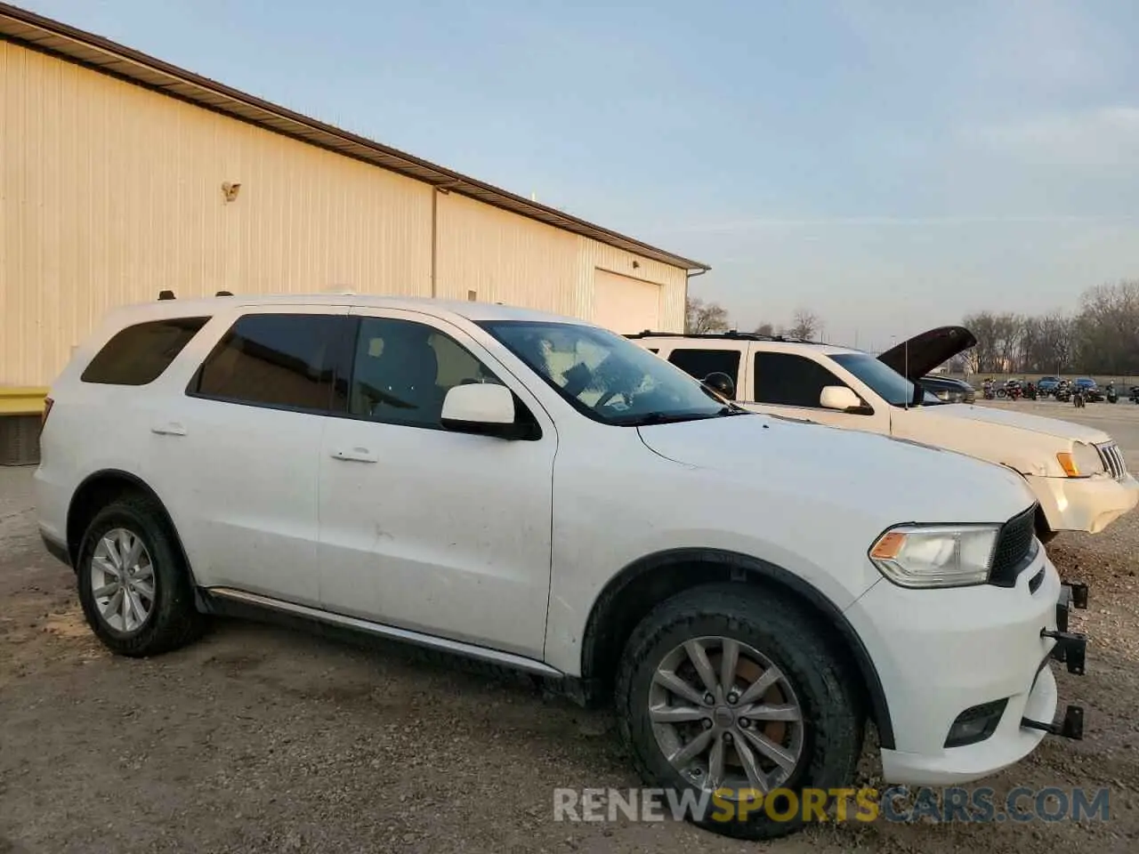4 Photograph of a damaged car 1C4RDJFG6KC771408 DODGE DURANGO 2019