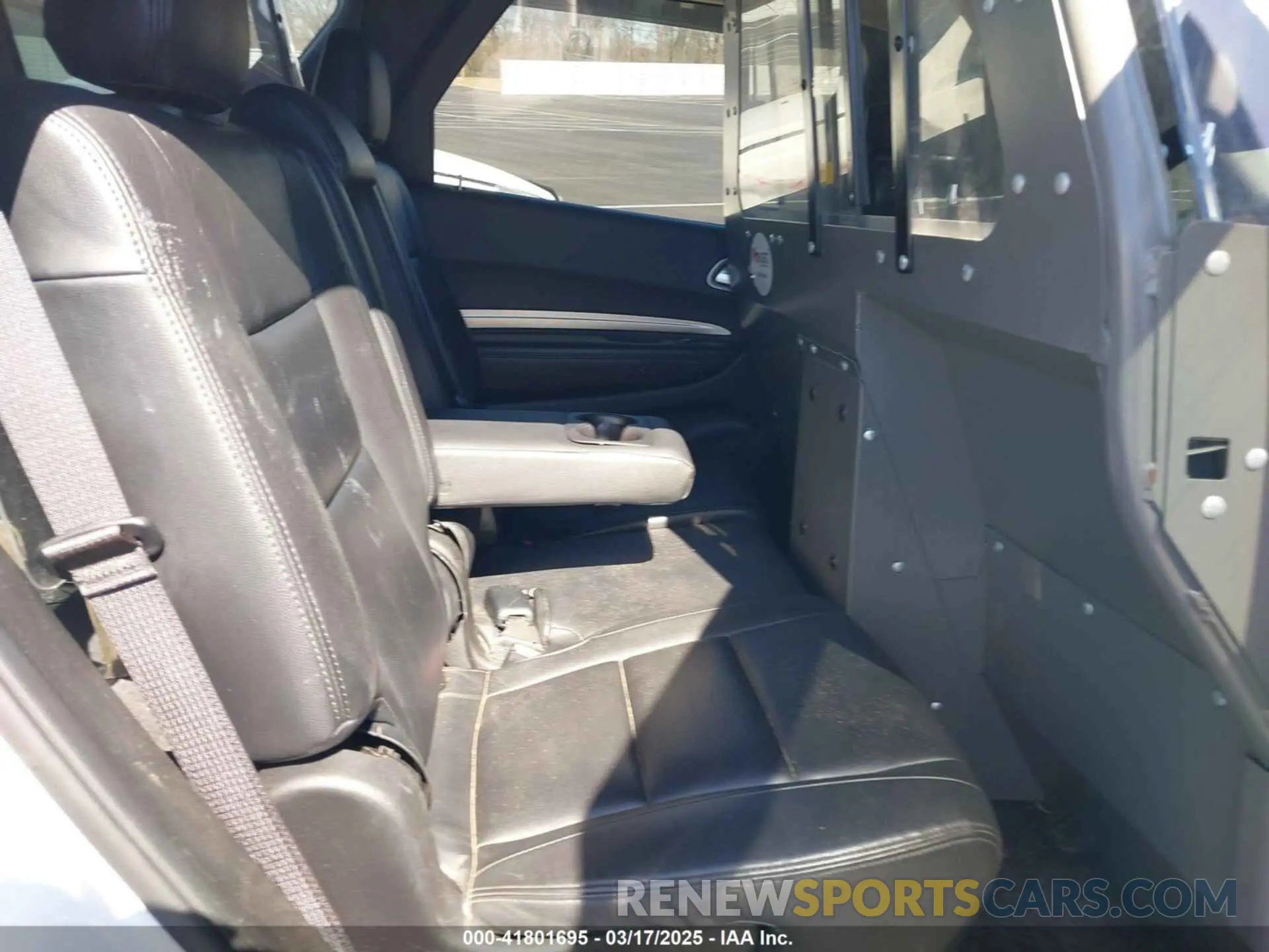 8 Photograph of a damaged car 1C4RDJFG8KC812119 DODGE DURANGO 2019