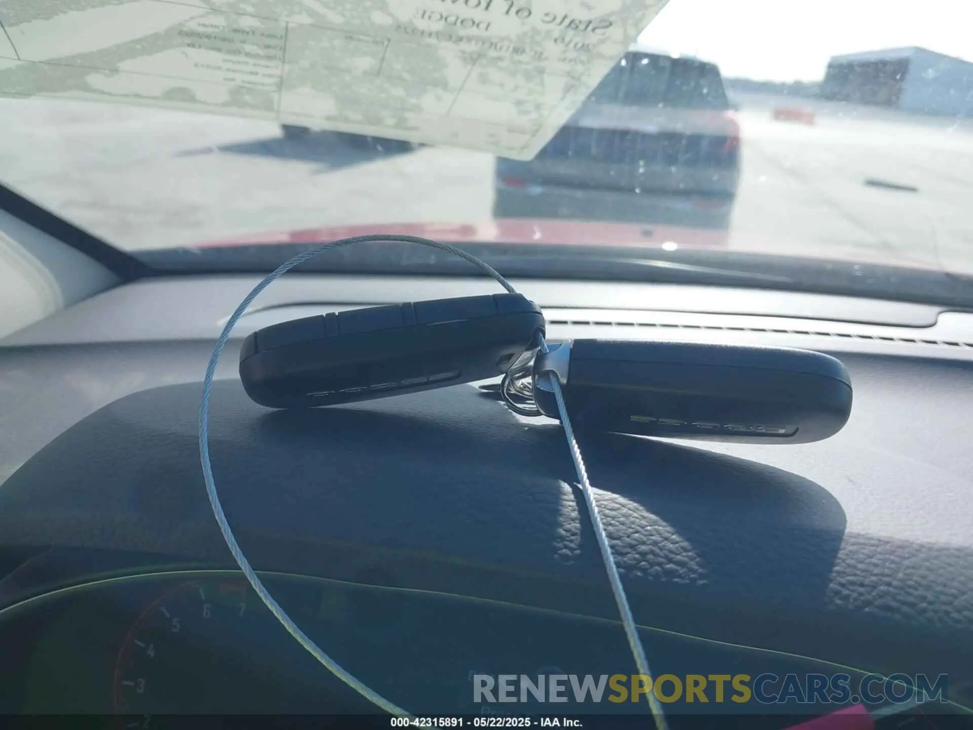 11 Photograph of a damaged car 1C4RDJFGXKC711325 DODGE DURANGO 2019