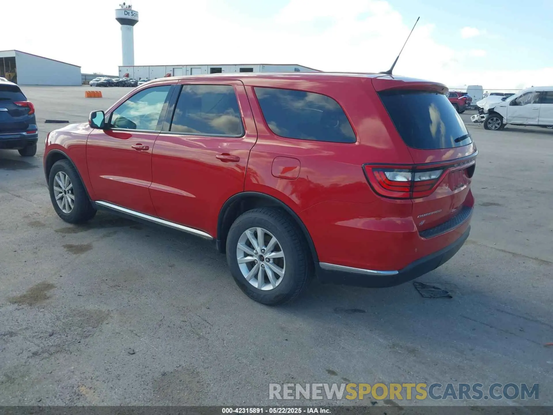 3 Photograph of a damaged car 1C4RDJFGXKC711325 DODGE DURANGO 2019