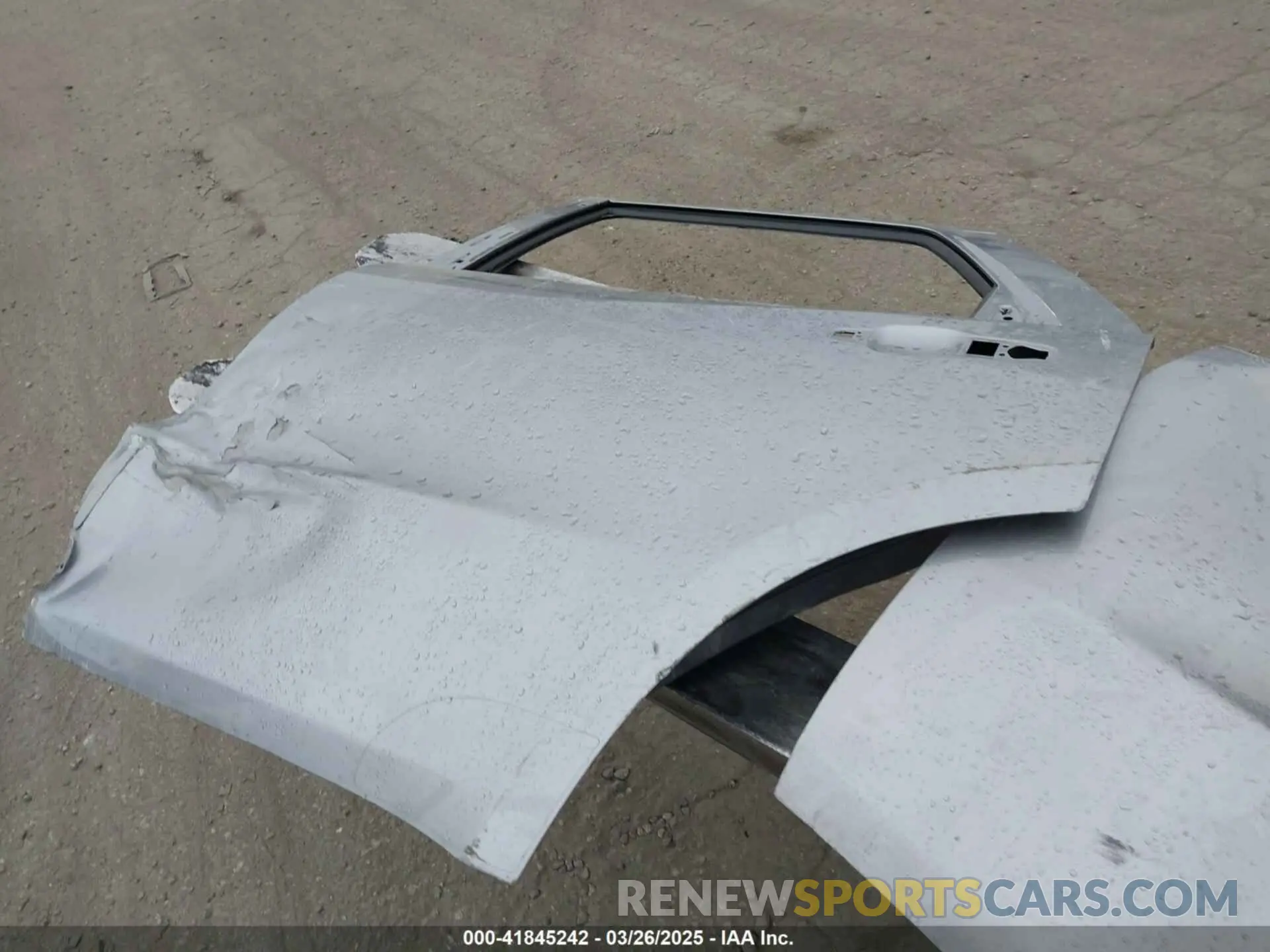 19 Photograph of a damaged car 1C4SDHCT9KC650562 DODGE DURANGO 2019