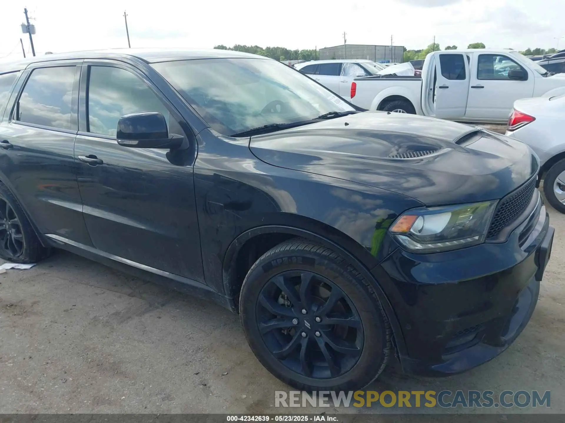 1 Photograph of a damaged car 1C4SDHCTXKC852763 DODGE DURANGO 2019