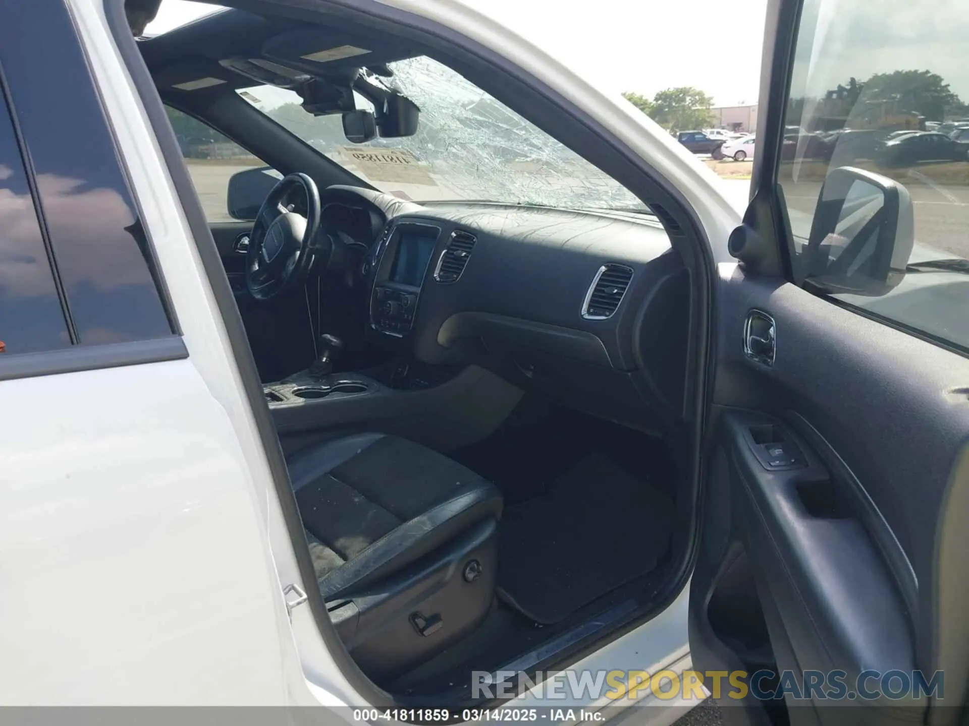 5 Photograph of a damaged car 1C4SDJCT0KC745230 DODGE DURANGO 2019