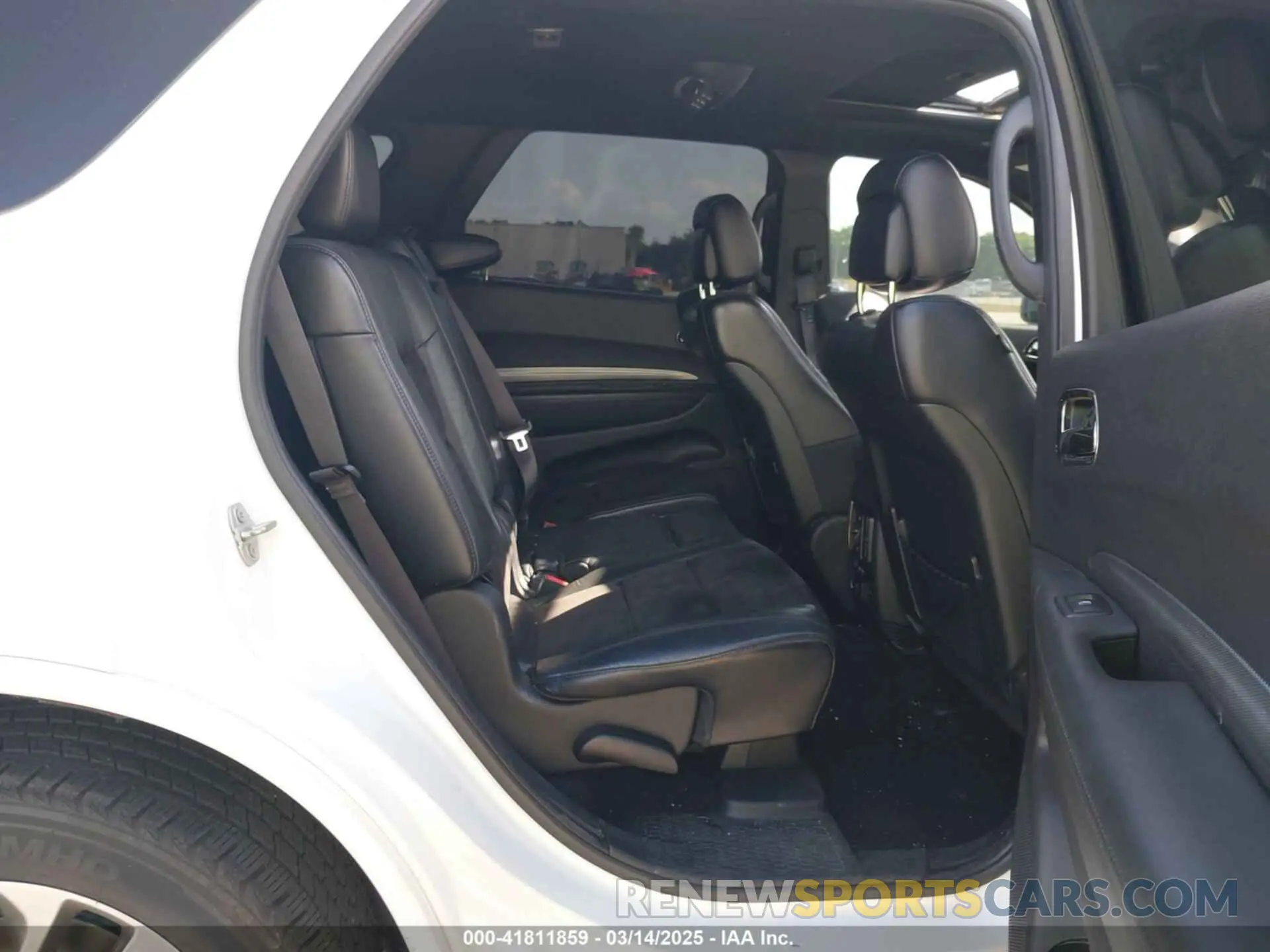 8 Photograph of a damaged car 1C4SDJCT0KC745230 DODGE DURANGO 2019
