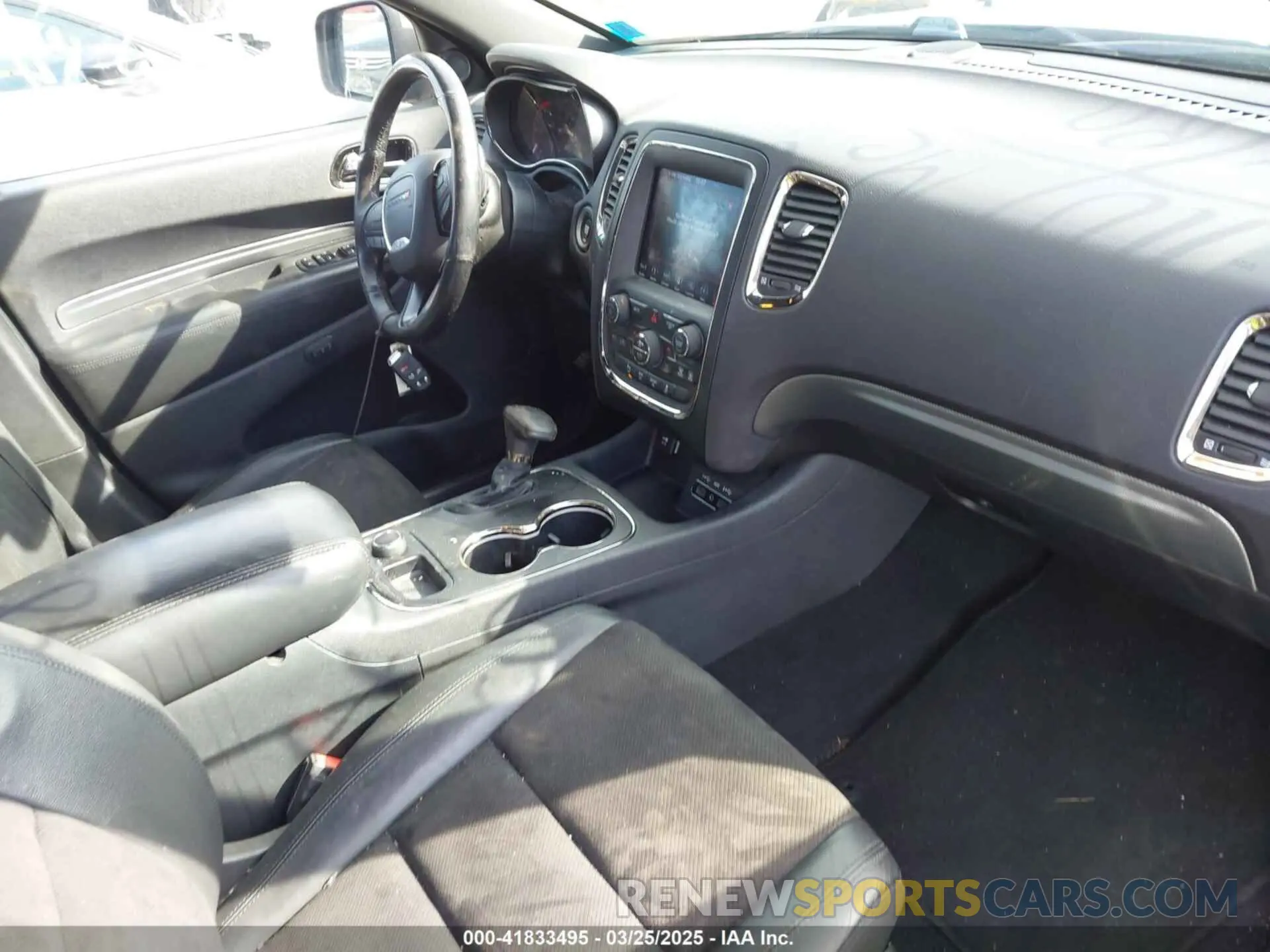5 Photograph of a damaged car 1C4SDJCT3KC745075 DODGE DURANGO 2019