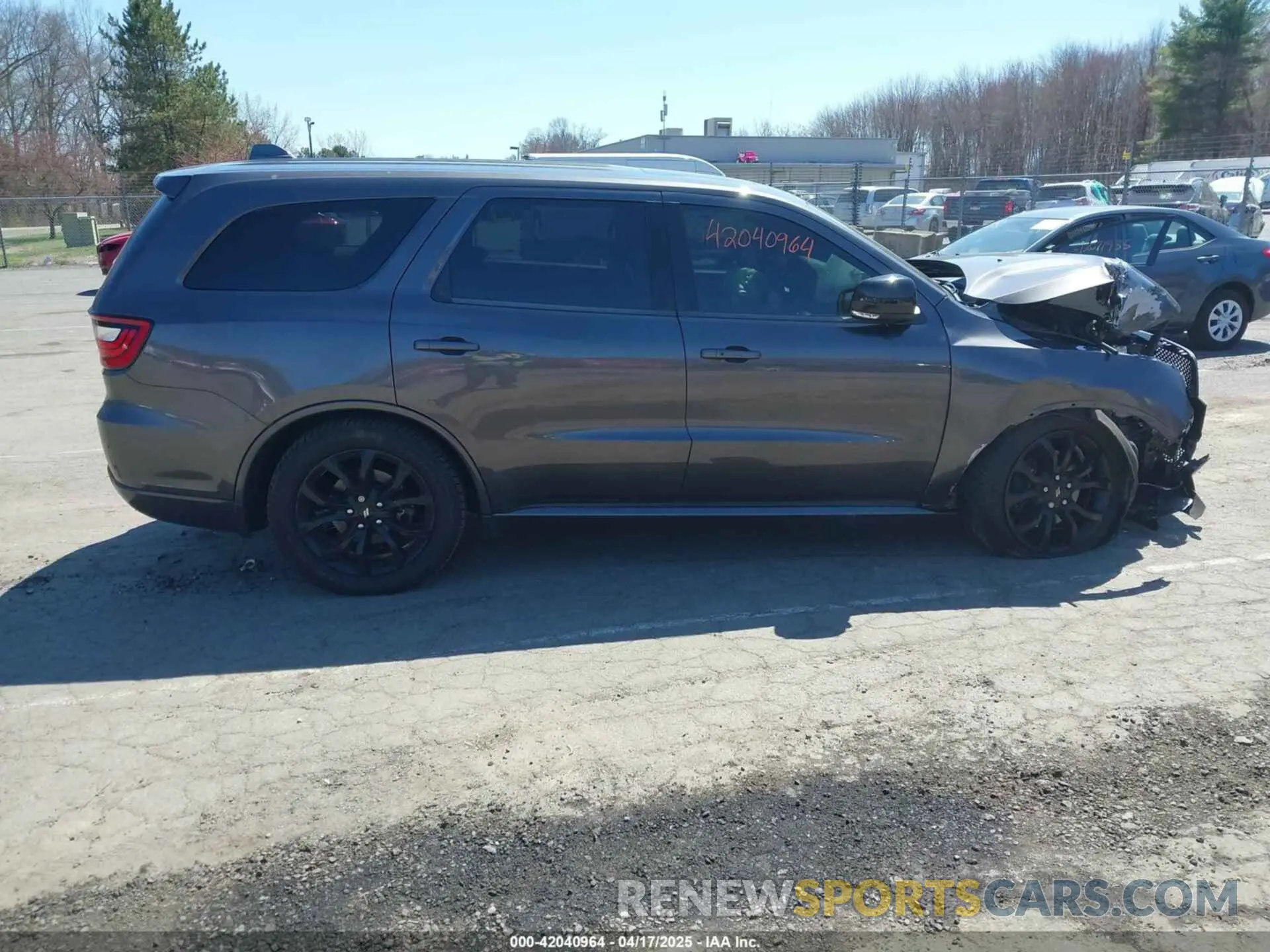 14 Photograph of a damaged car 1C4SDJCT4KC550943 DODGE DURANGO 2019