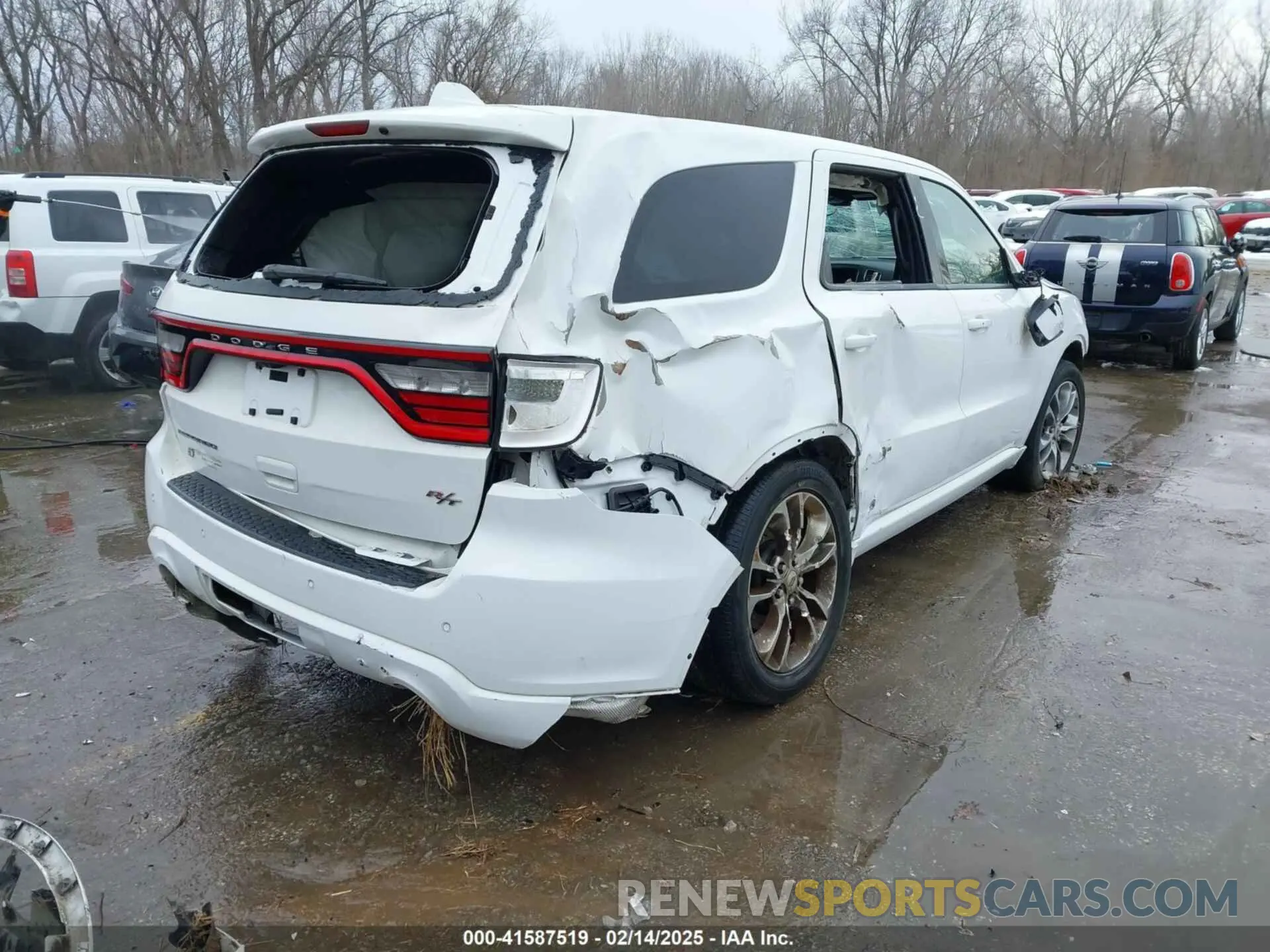 4 Photograph of a damaged car 1C4SDJCT7KC576002 DODGE DURANGO 2019