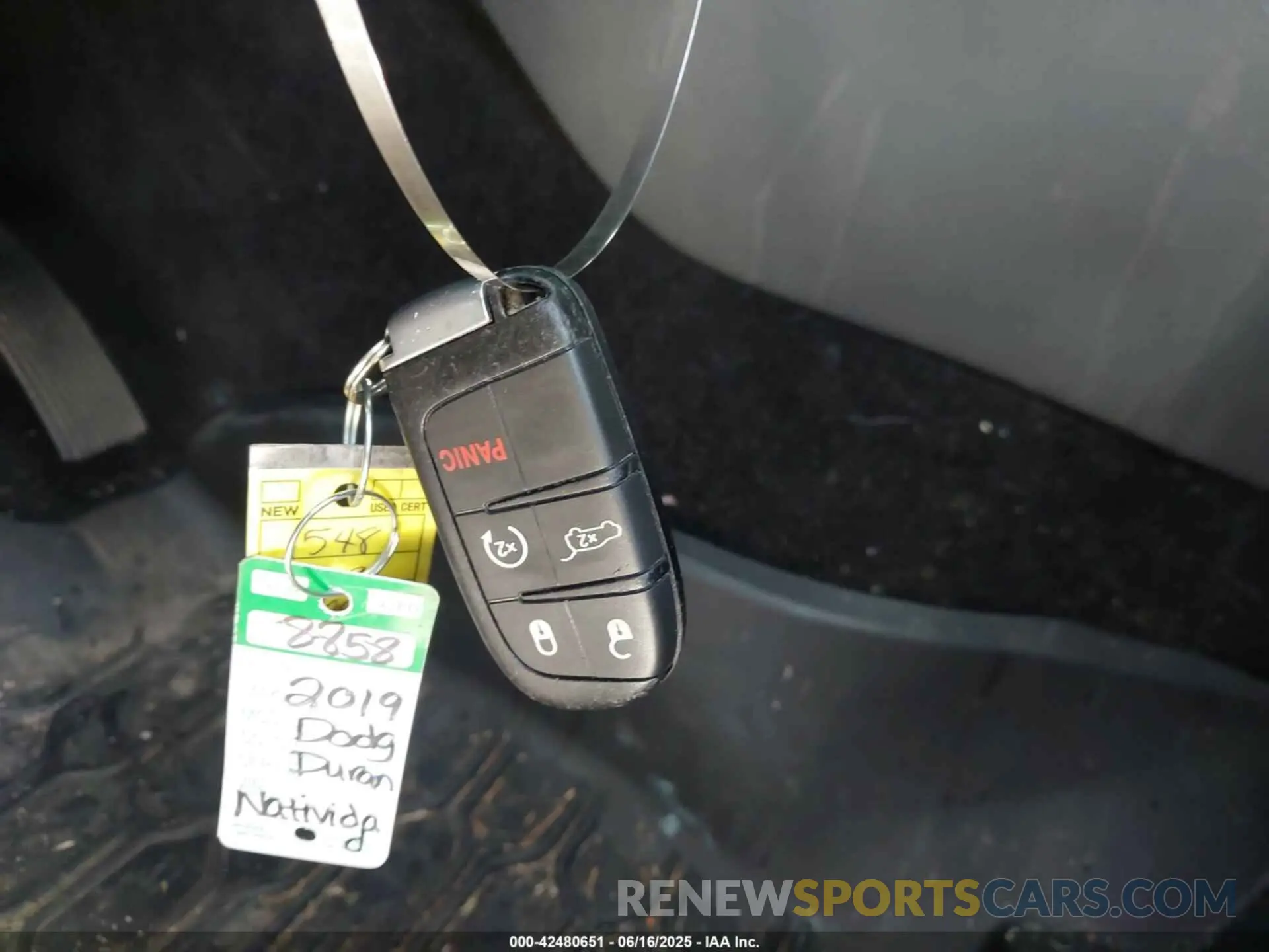 11 Photograph of a damaged car 1C4SDJCT9KC631548 DODGE DURANGO 2019