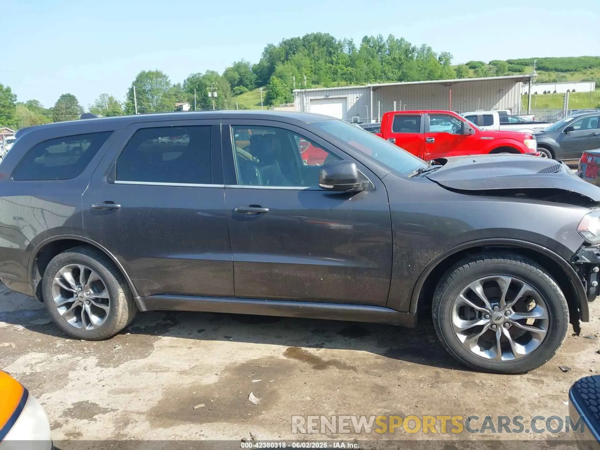 14 Photograph of a damaged car 1C4SDJCTXKC740858 DODGE DURANGO 2019