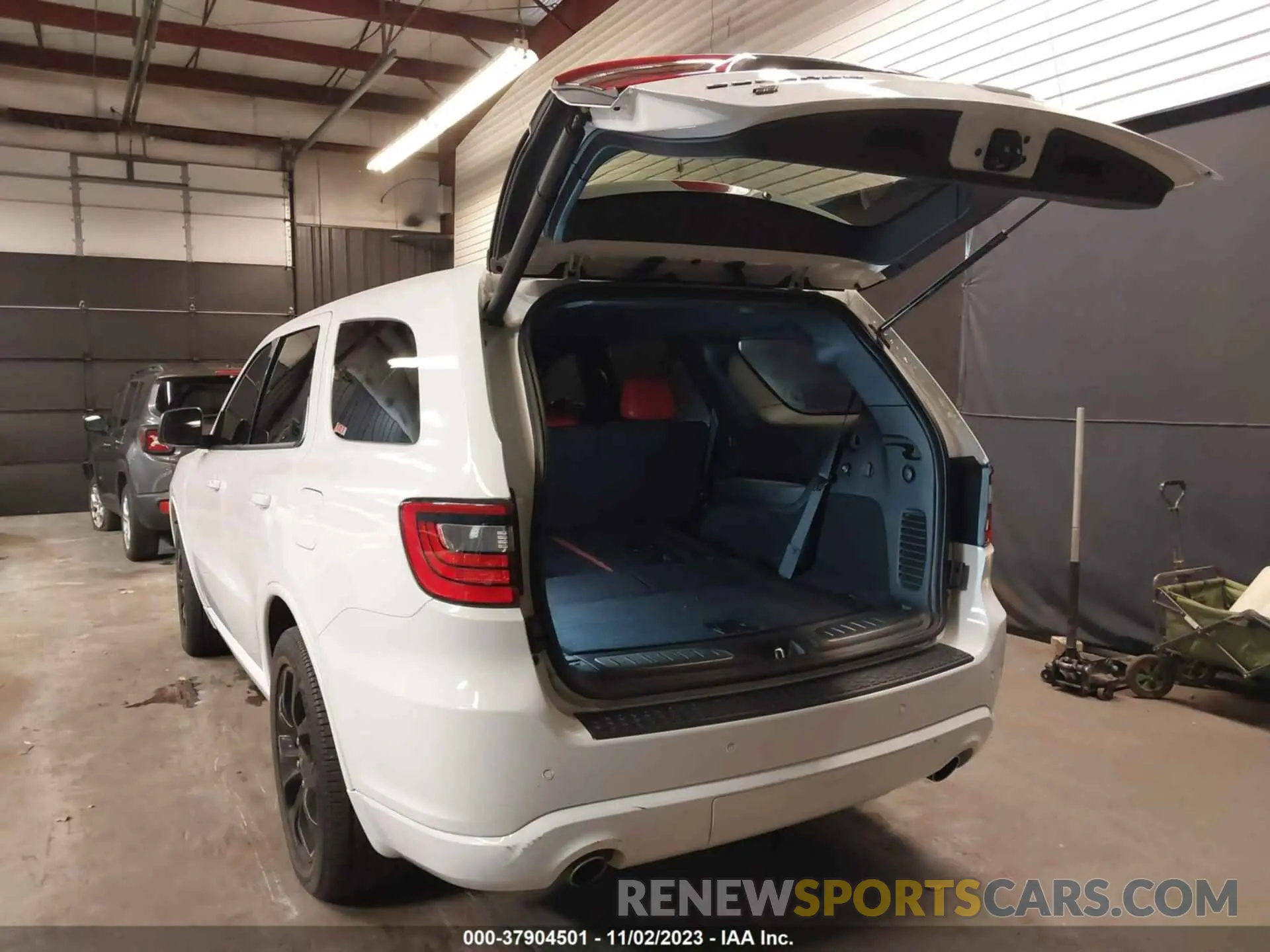 3 Photograph of a damaged car 1C4SDJCTXKC799134 DODGE DURANGO 2019