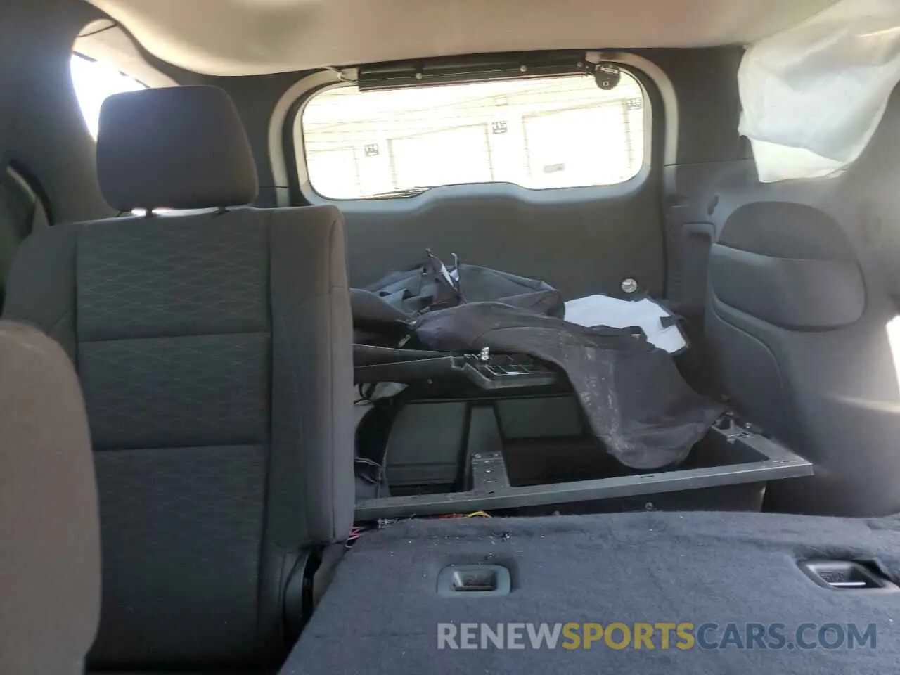 10 Photograph of a damaged car 1C4SDJFT0KC754019 DODGE DURANGO 2019