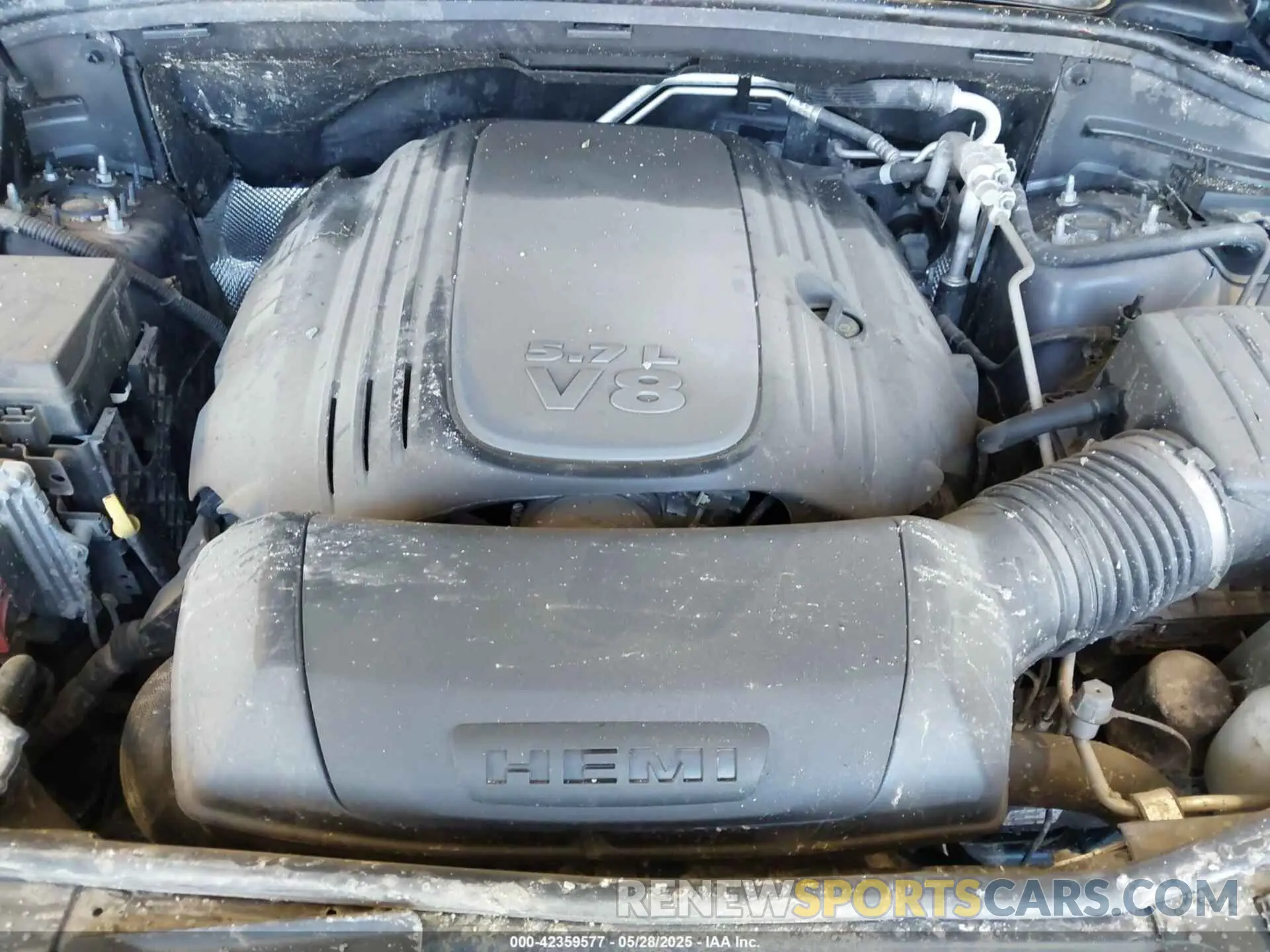 10 Photograph of a damaged car 1C4SDJFT3KC685195 DODGE DURANGO 2019