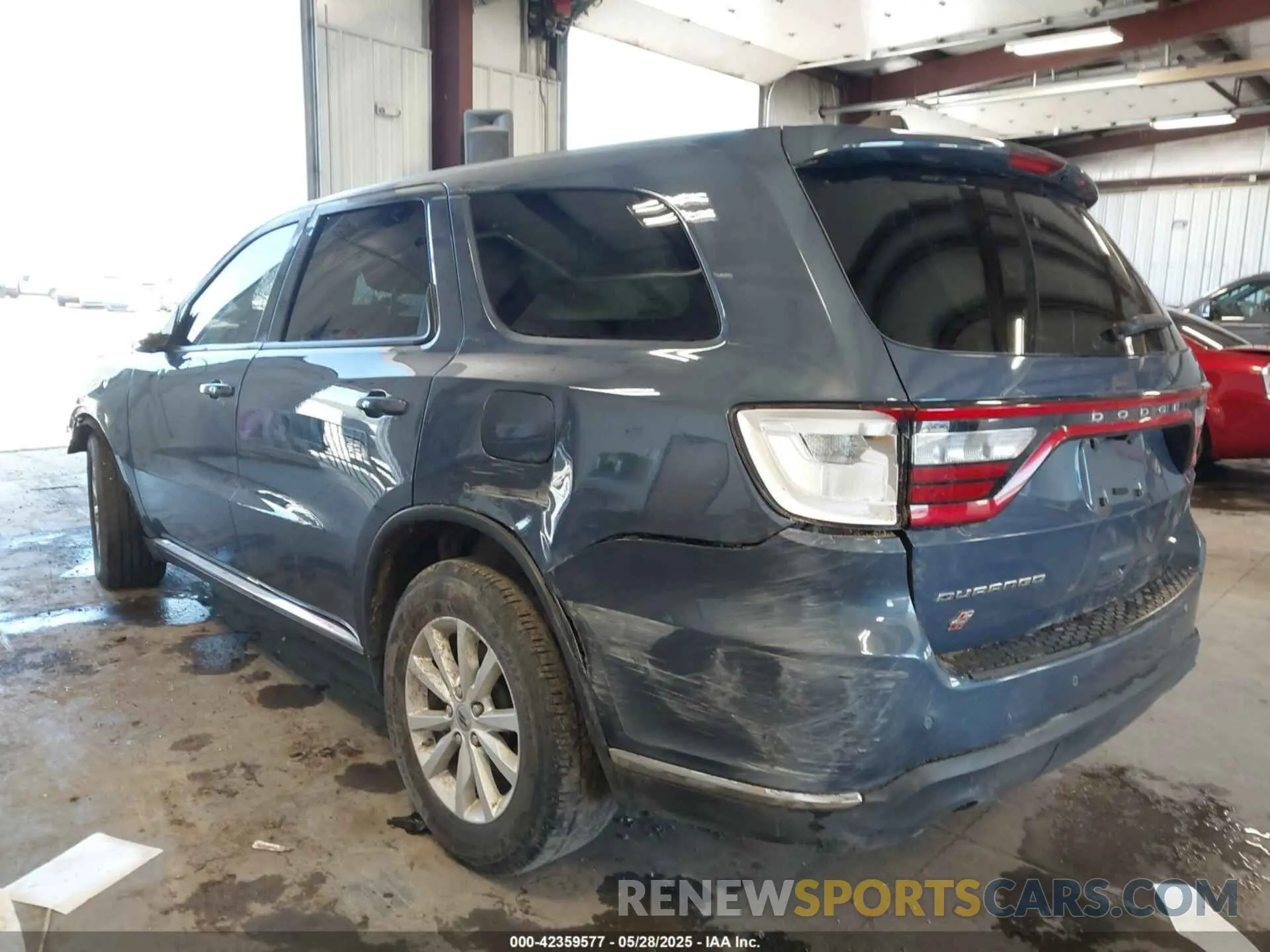 3 Photograph of a damaged car 1C4SDJFT3KC685195 DODGE DURANGO 2019