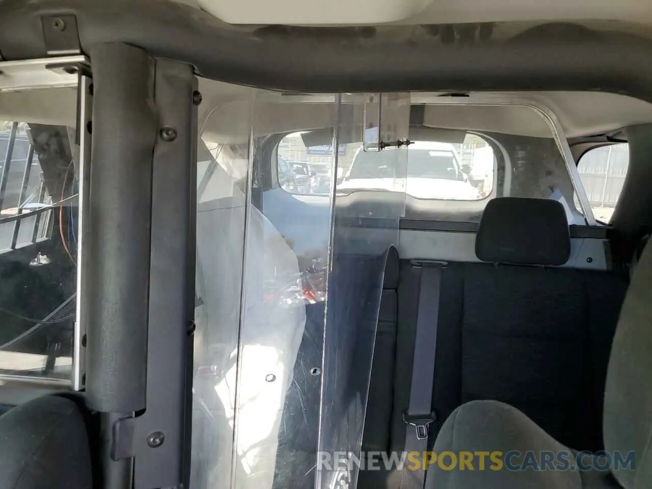 10 Photograph of a damaged car 1C4SDJFT4KC738888 DODGE DURANGO 2019