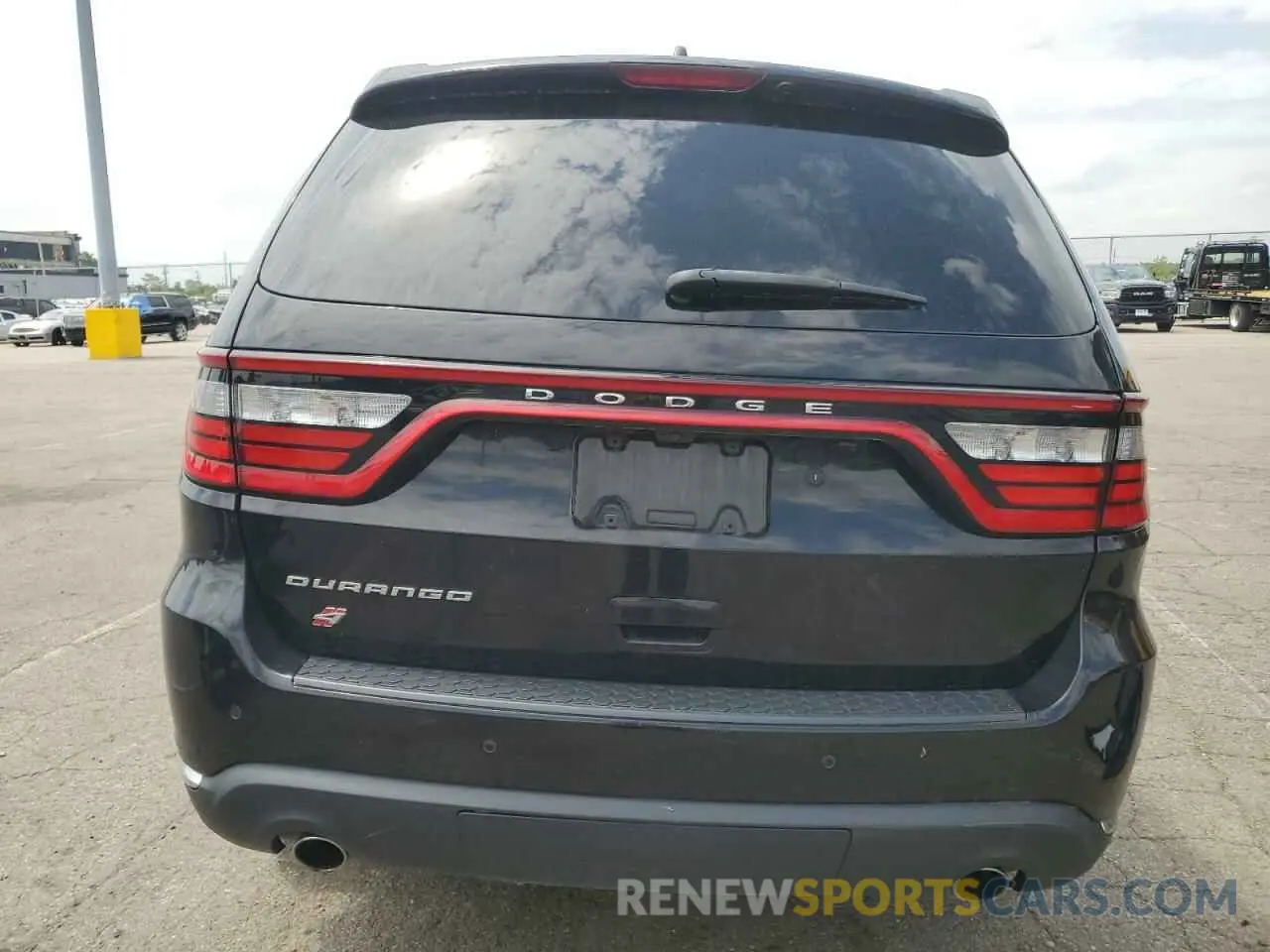 6 Photograph of a damaged car 1C4SDJFT8KC631844 DODGE DURANGO 2019