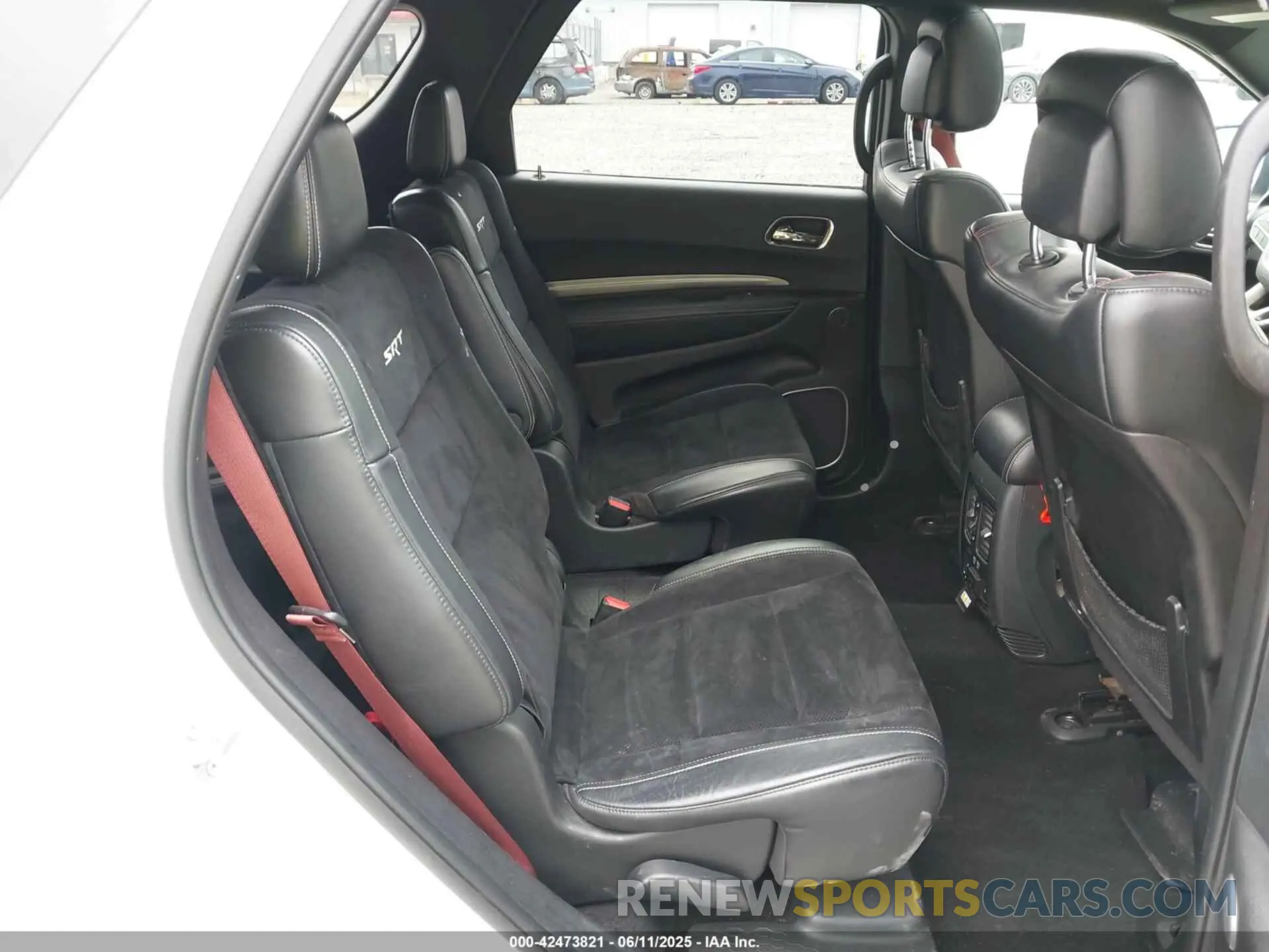 8 Photograph of a damaged car 1C4SDJGJ0KC581440 DODGE DURANGO 2019