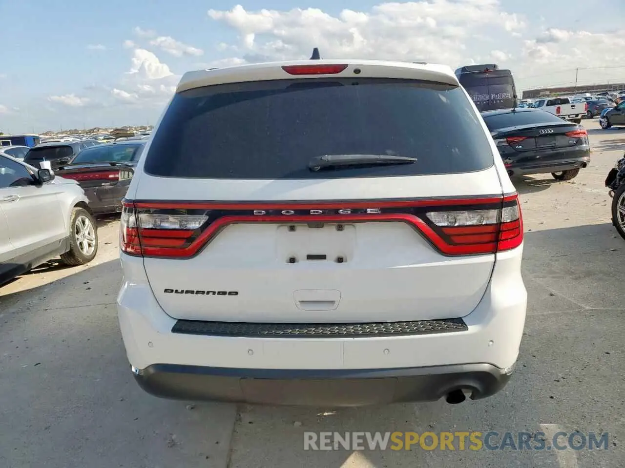 6 Photograph of a damaged car 1C4RDHAG1LC146061 DODGE DURANGO 2020