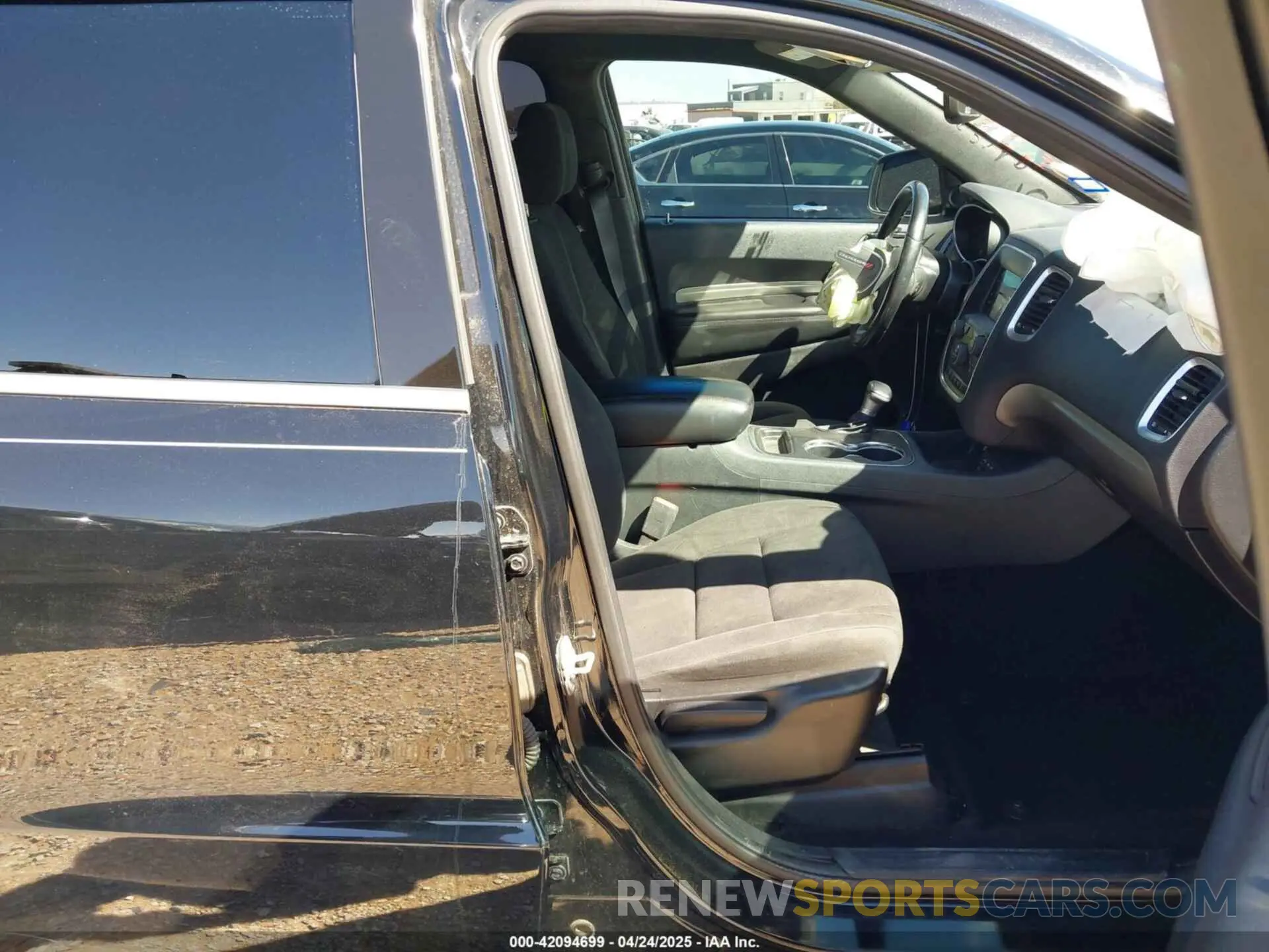 5 Photograph of a damaged car 1C4RDHAG1LC248590 DODGE DURANGO 2020