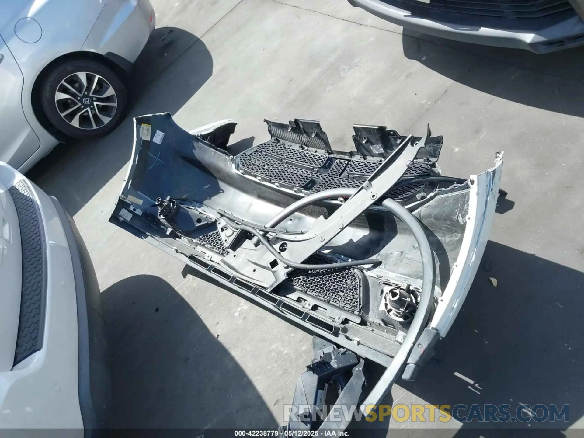 12 Photograph of a damaged car 1C4RDHAG3LC381125 DODGE DURANGO 2020