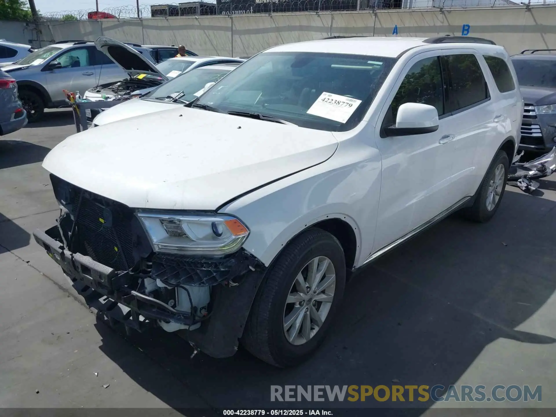 2 Photograph of a damaged car 1C4RDHAG3LC381125 DODGE DURANGO 2020