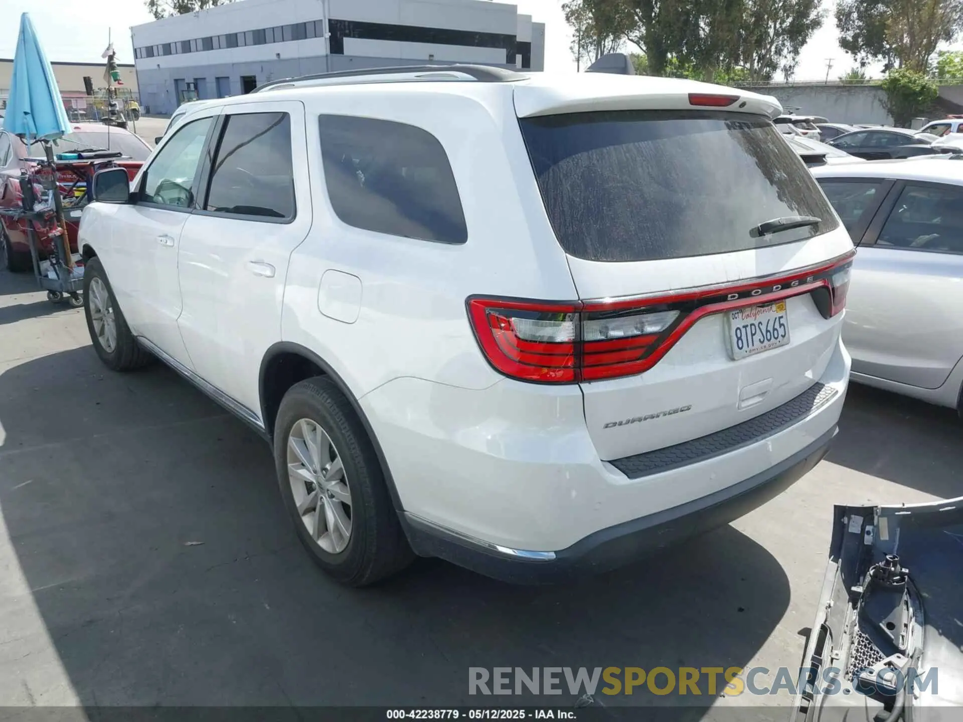 3 Photograph of a damaged car 1C4RDHAG3LC381125 DODGE DURANGO 2020