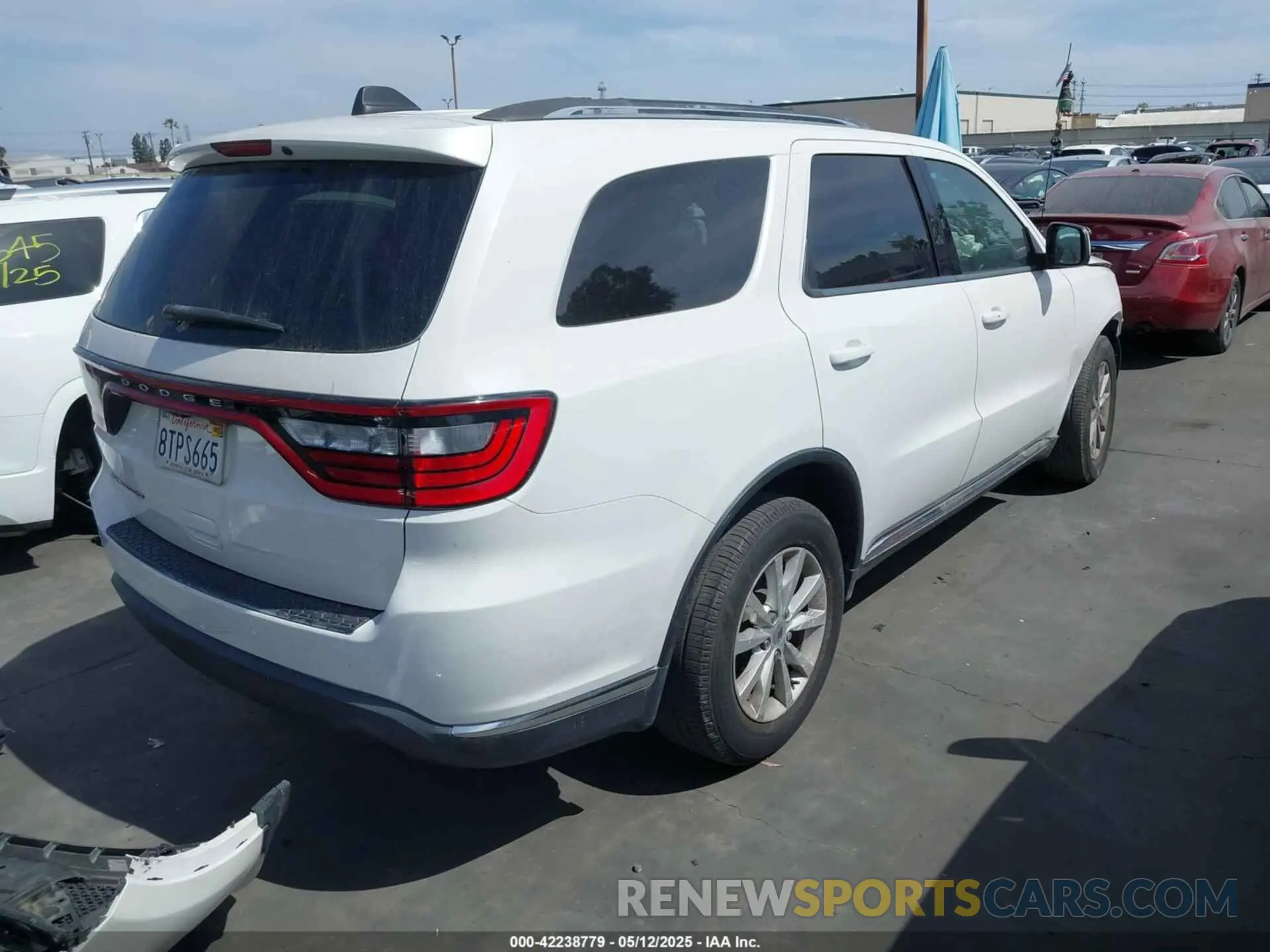4 Photograph of a damaged car 1C4RDHAG3LC381125 DODGE DURANGO 2020