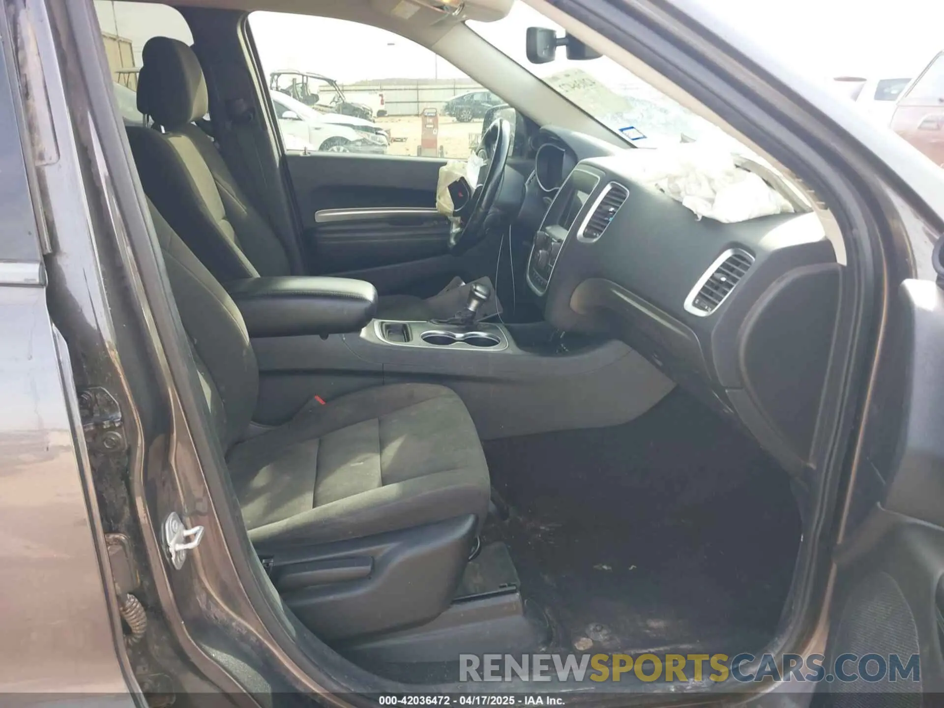 5 Photograph of a damaged car 1C4RDHAG7LC166279 DODGE DURANGO 2020