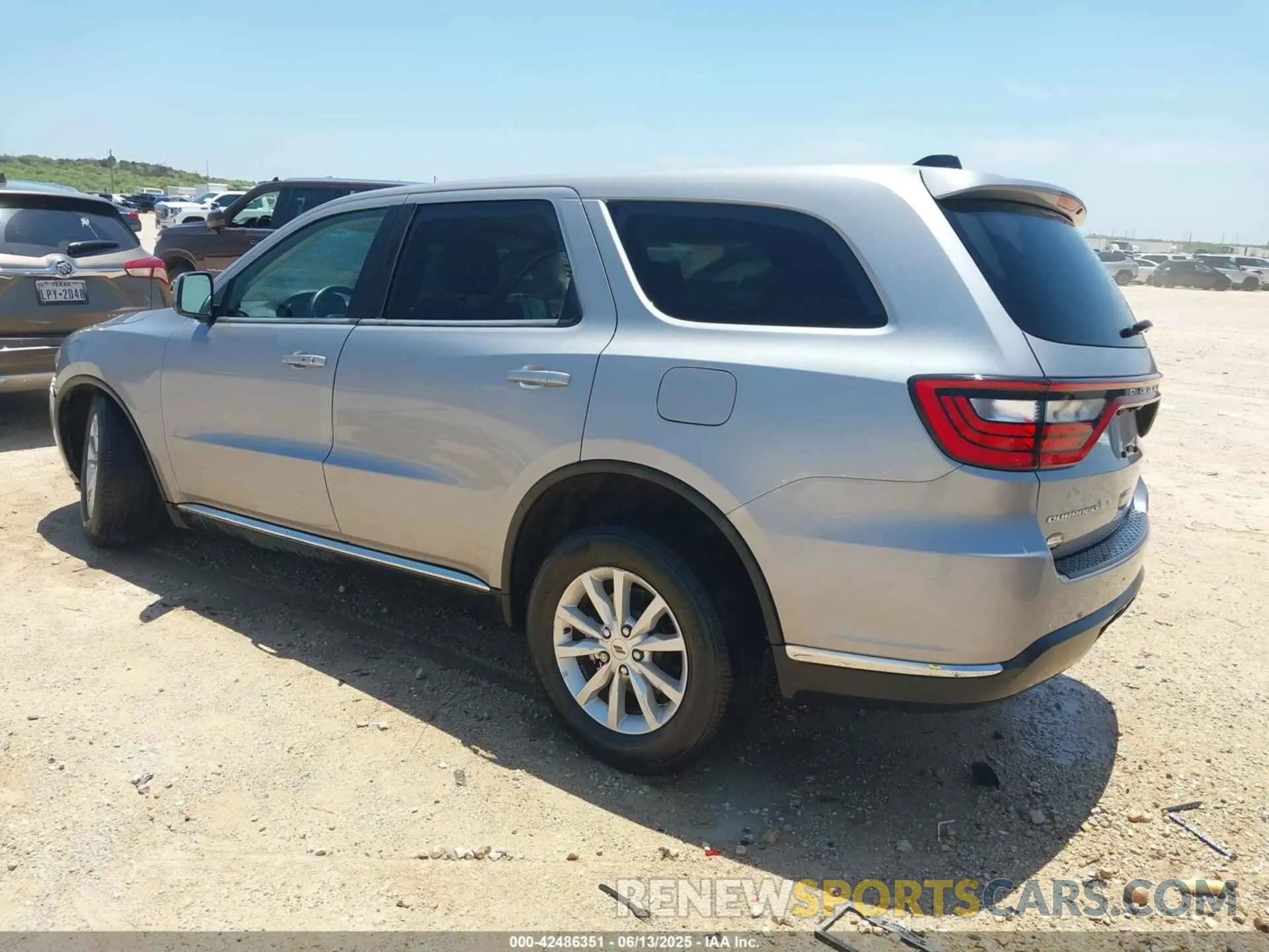 3 Photograph of a damaged car 1C4RDHAG8LC307571 DODGE DURANGO 2020