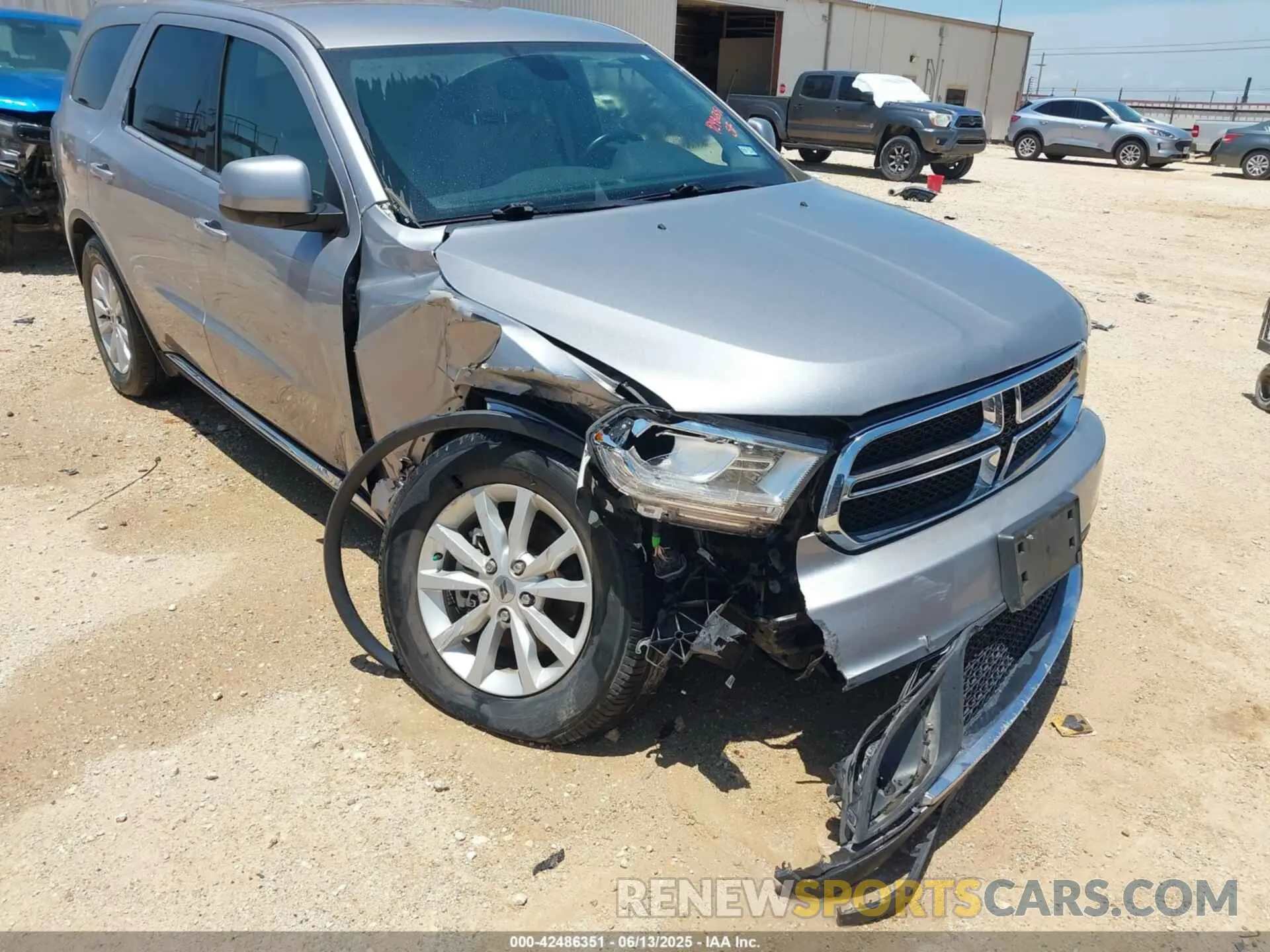 6 Photograph of a damaged car 1C4RDHAG8LC307571 DODGE DURANGO 2020