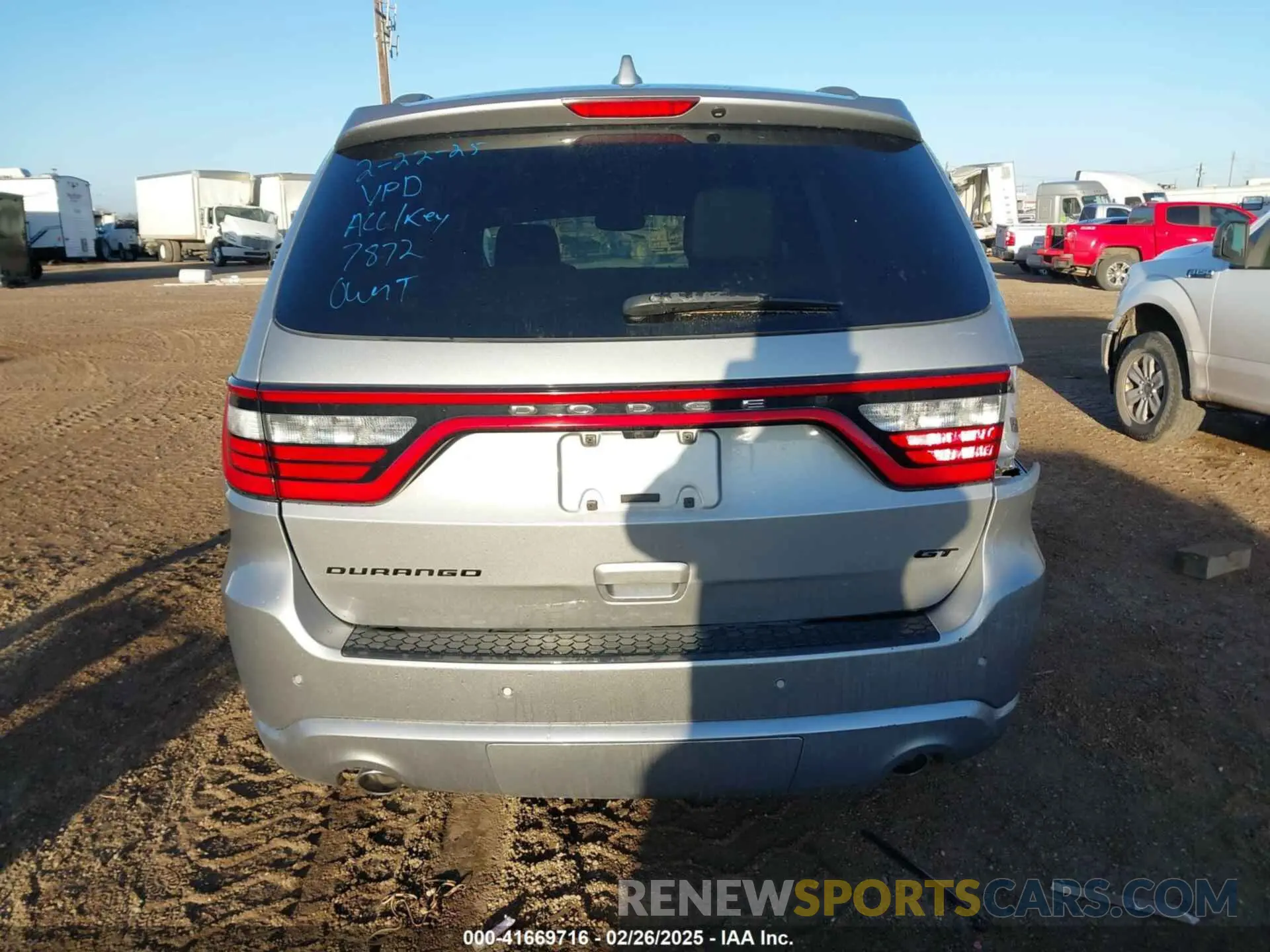 16 Photograph of a damaged car 1C4RDHDG3LC381119 DODGE DURANGO 2020