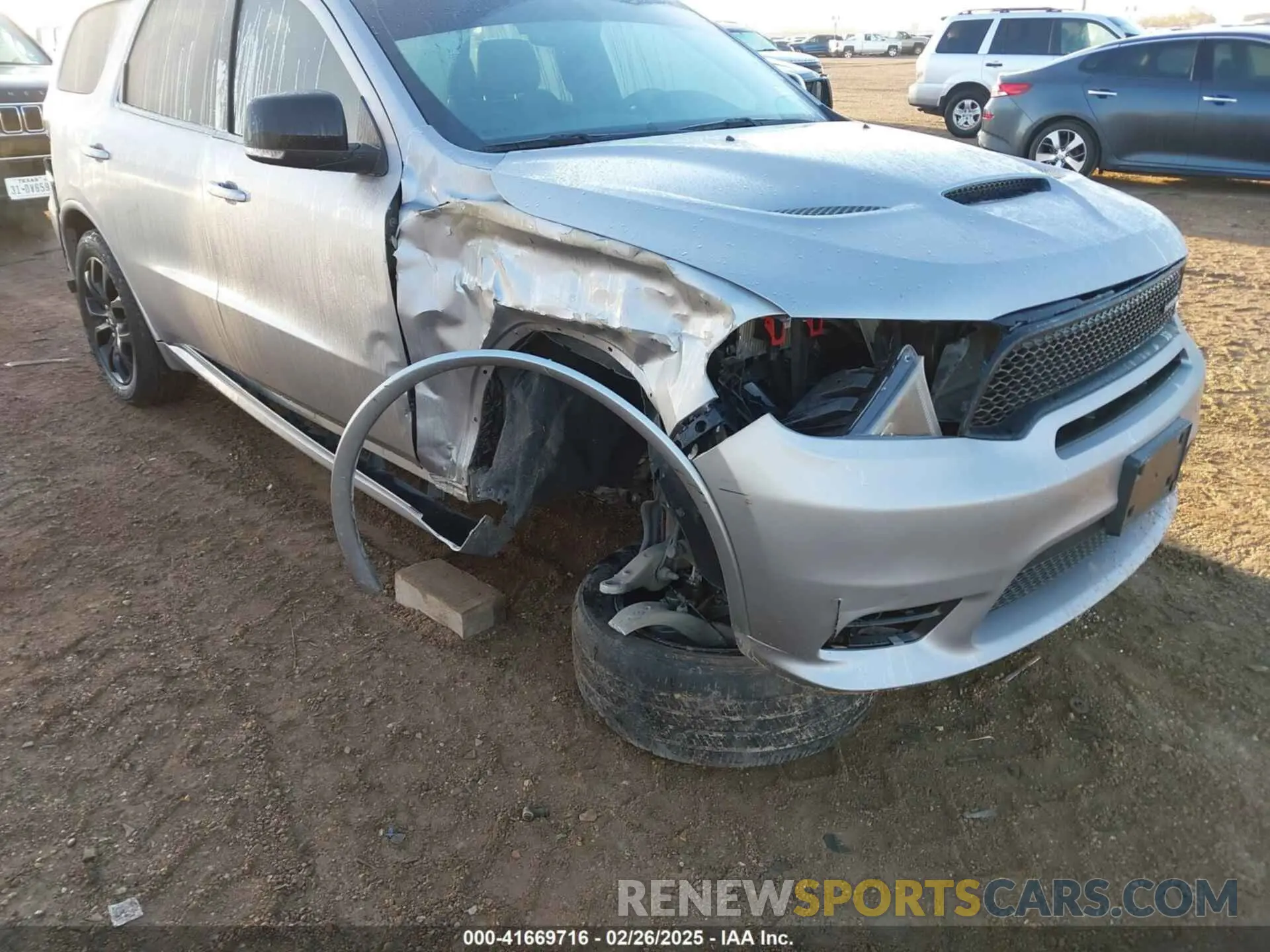 6 Photograph of a damaged car 1C4RDHDG3LC381119 DODGE DURANGO 2020
