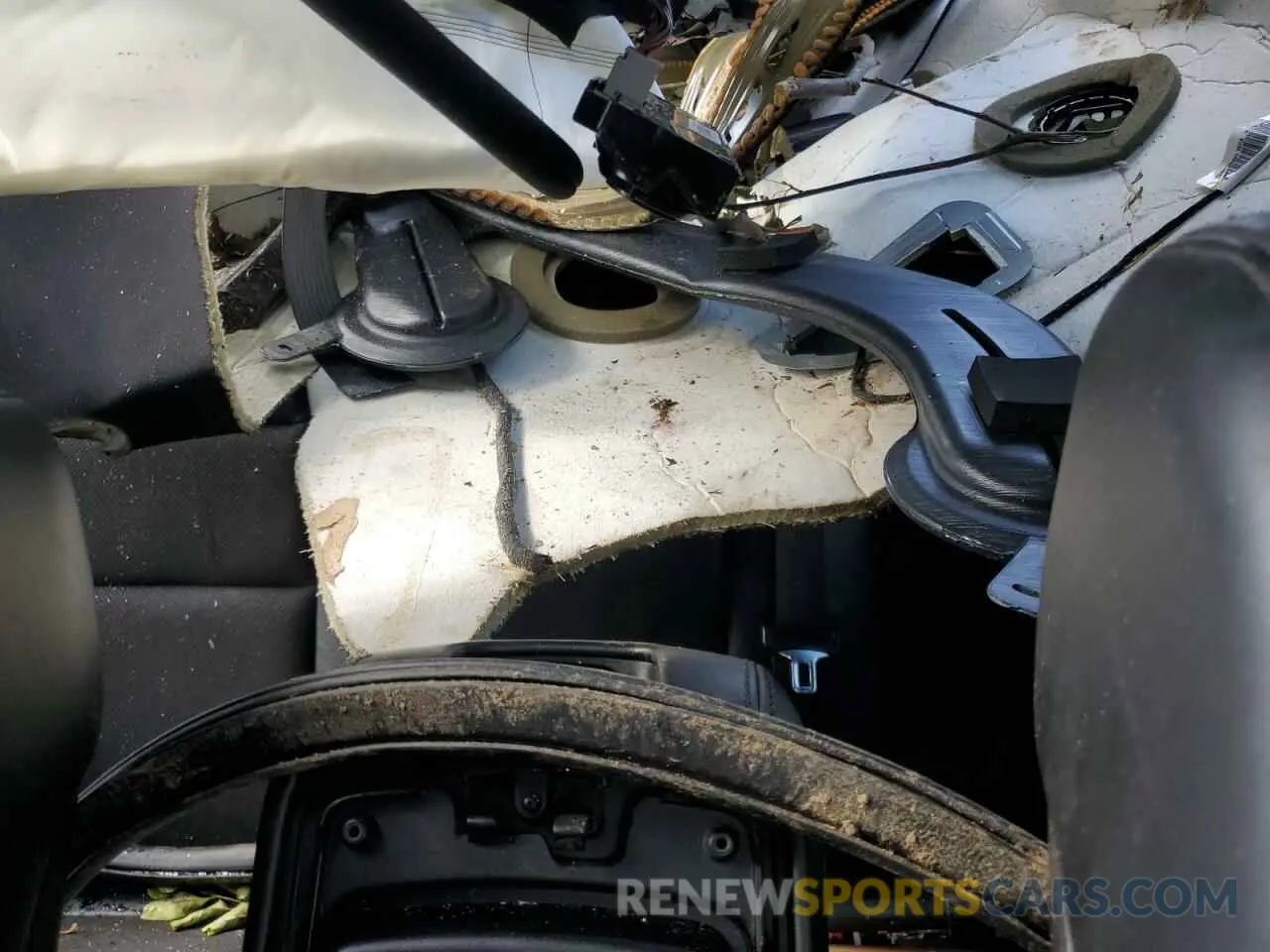 10 Photograph of a damaged car 1C4RDHDG5LC119392 DODGE DURANGO 2020
