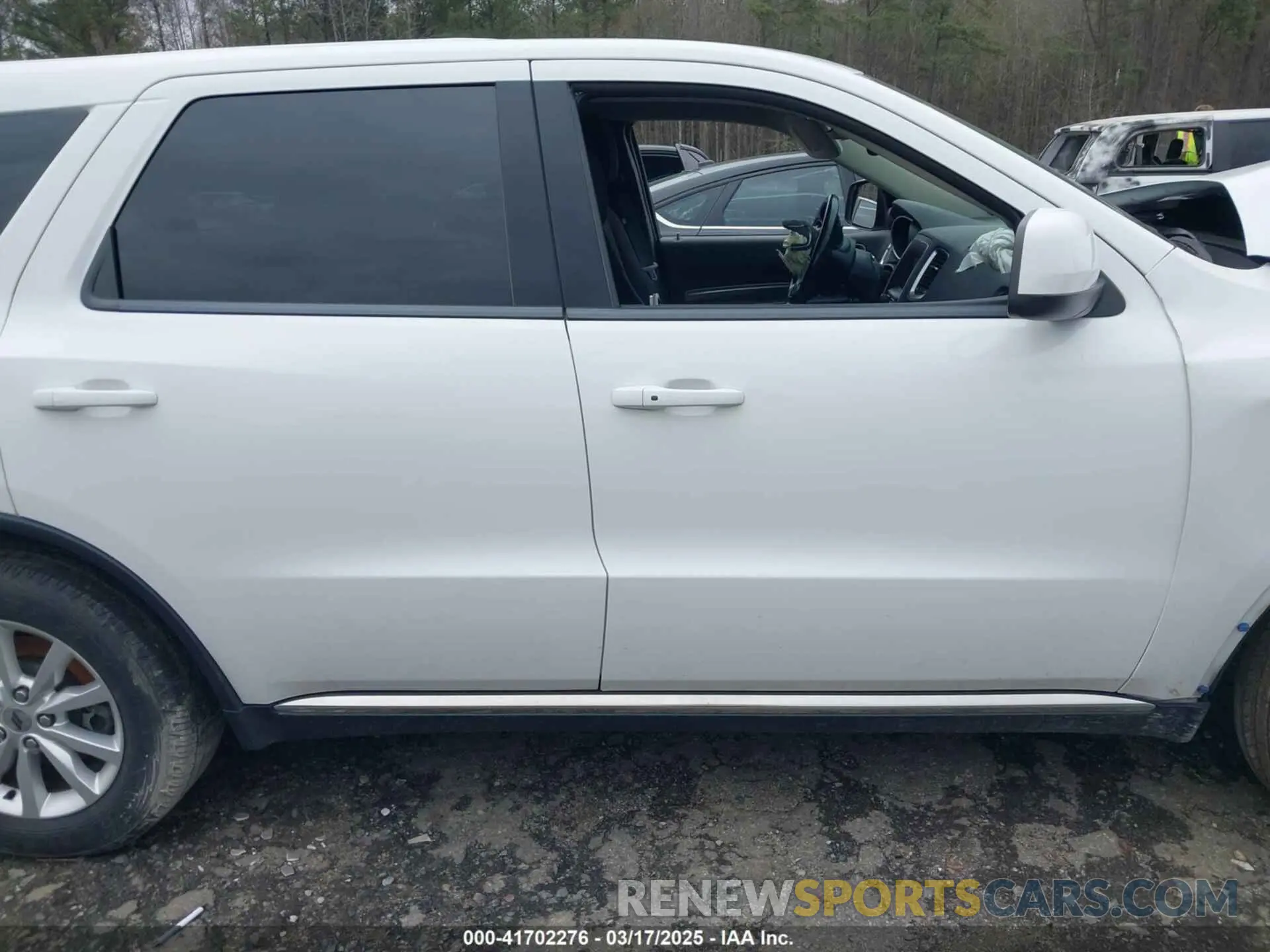 14 Photograph of a damaged car 1C4RDHFG9LC441546 DODGE DURANGO 2020