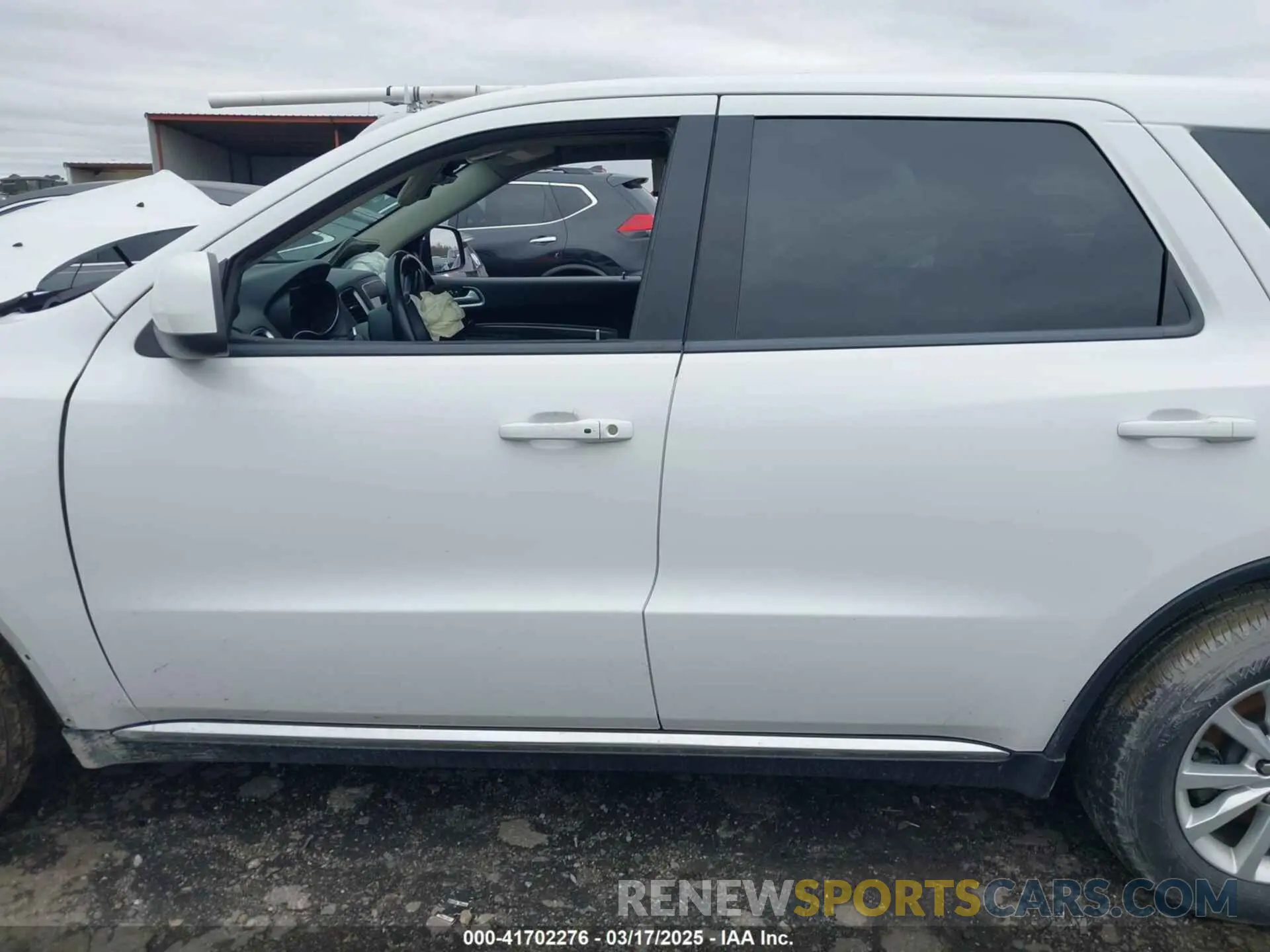 15 Photograph of a damaged car 1C4RDHFG9LC441546 DODGE DURANGO 2020