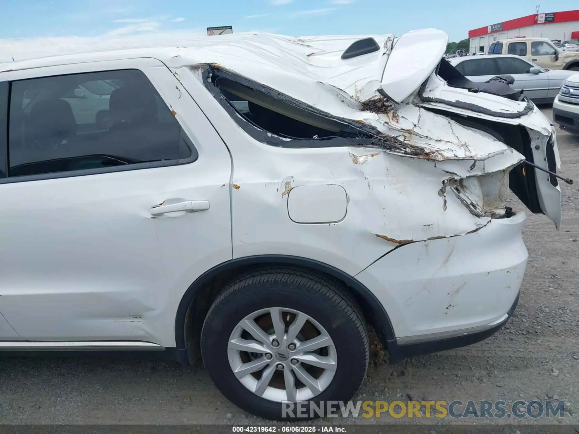18 Photograph of a damaged car 1C4RDJAG0LC204846 DODGE DURANGO 2020