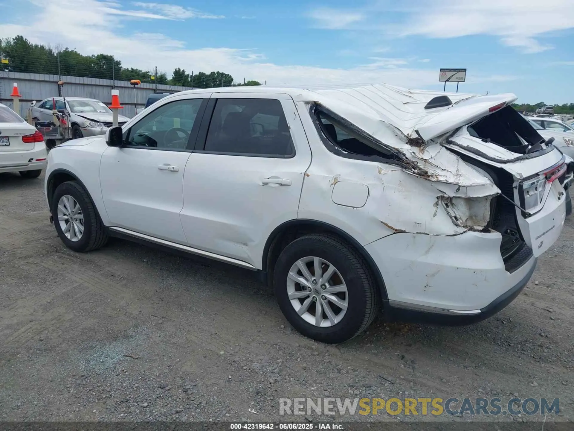 3 Photograph of a damaged car 1C4RDJAG0LC204846 DODGE DURANGO 2020