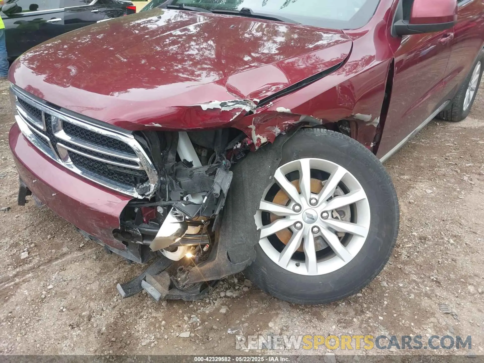 6 Photograph of a damaged car 1C4RDJAG3LC309994 DODGE DURANGO 2020