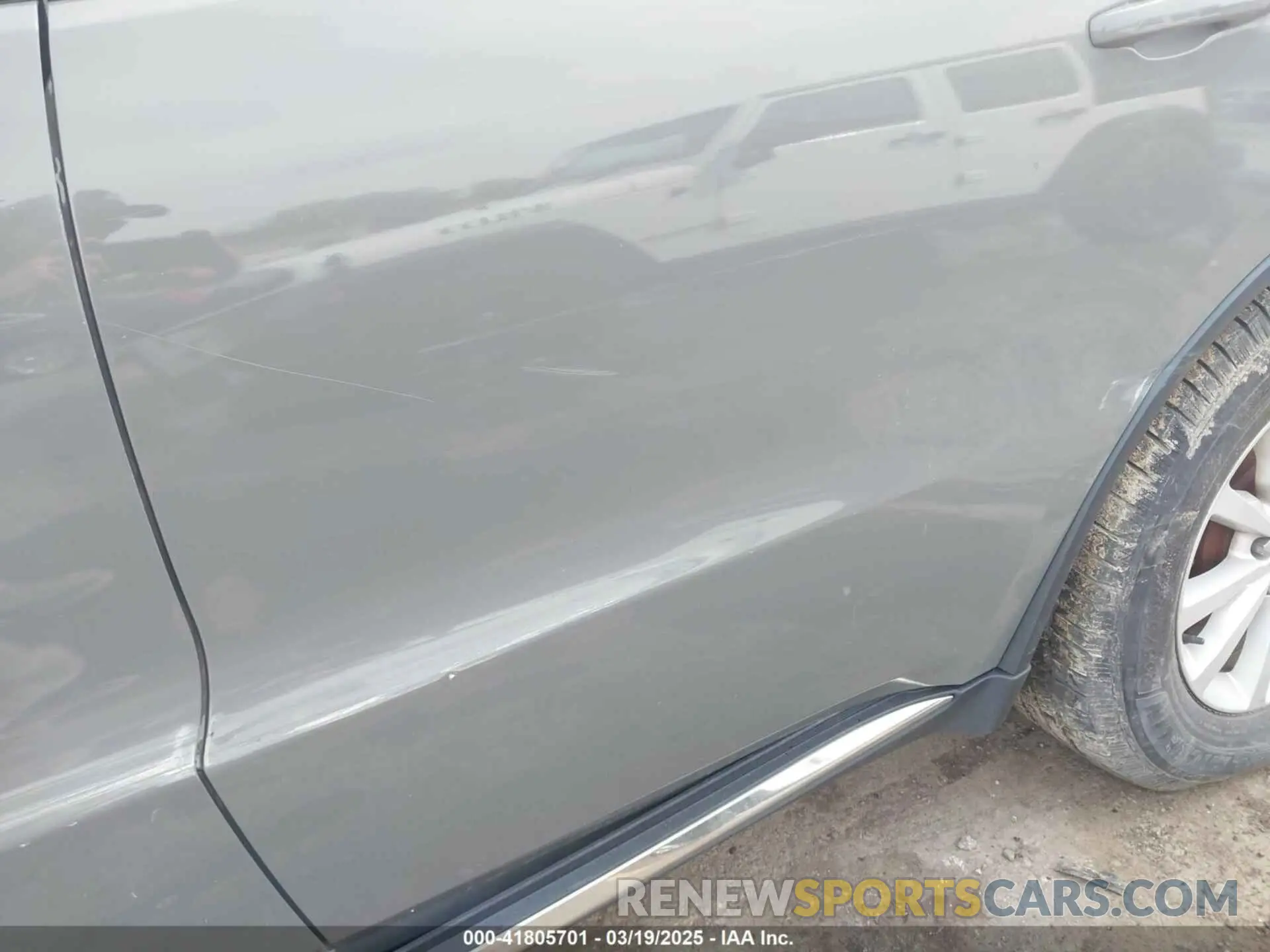 19 Photograph of a damaged car 1C4RDJAG9LC227980 DODGE DURANGO 2020